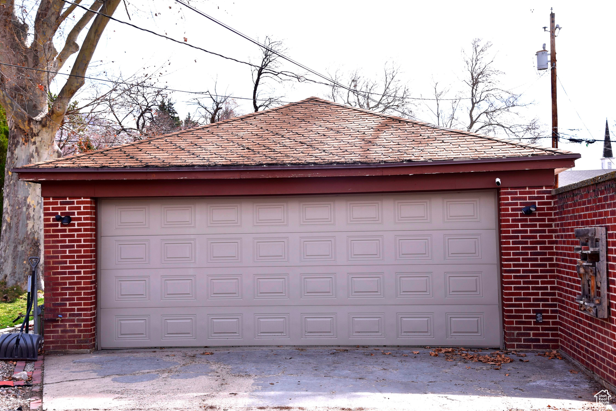 View of detached garage