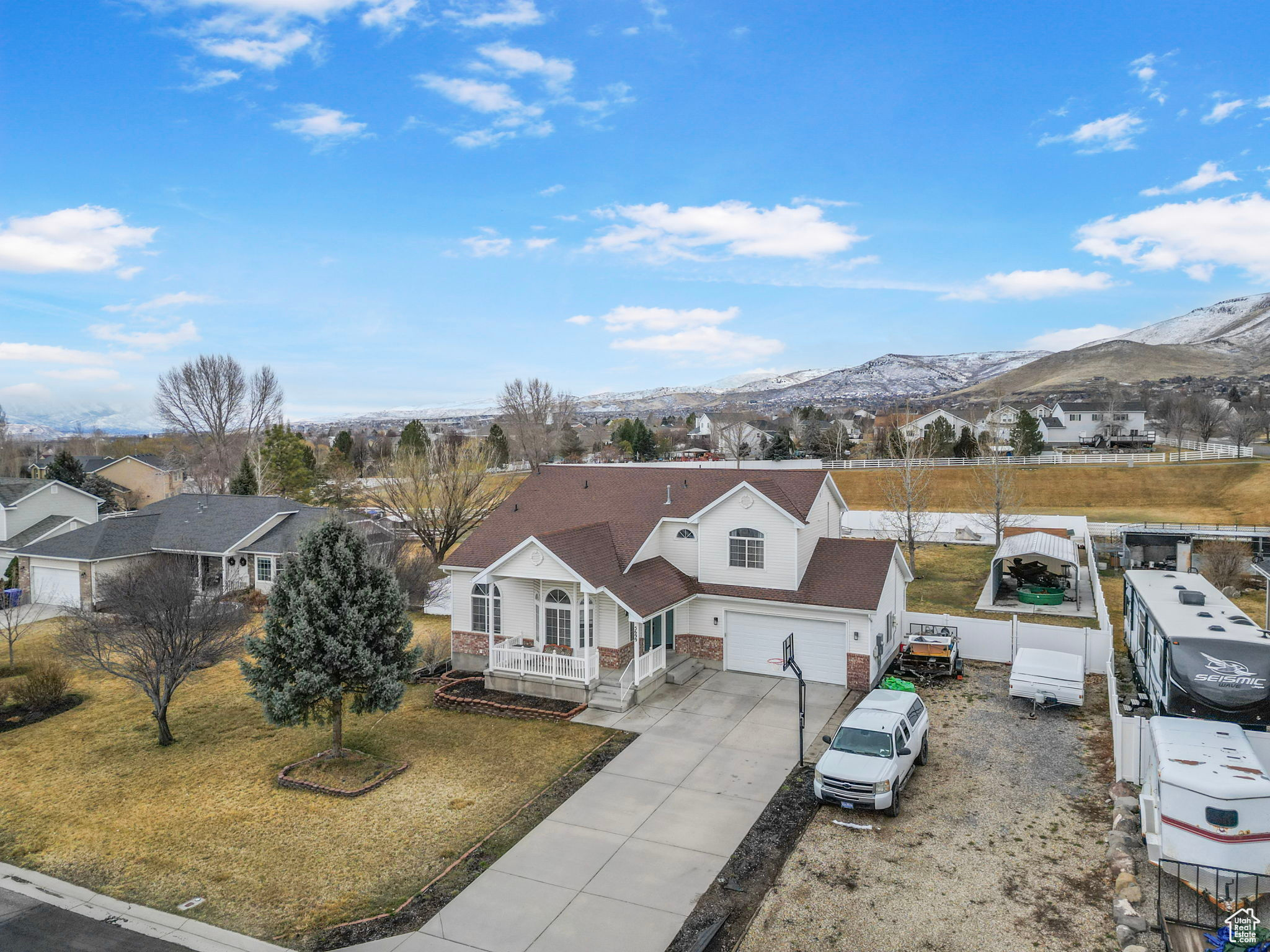 Drone / aerial view with a mountain view and a residential view