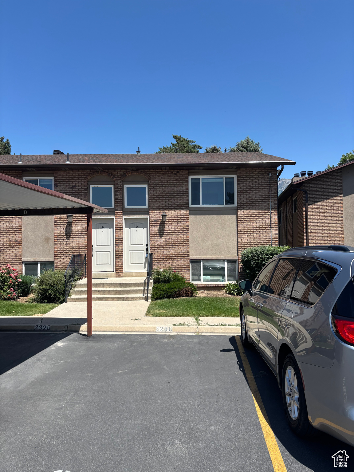 332 W AMIRON WAY #D