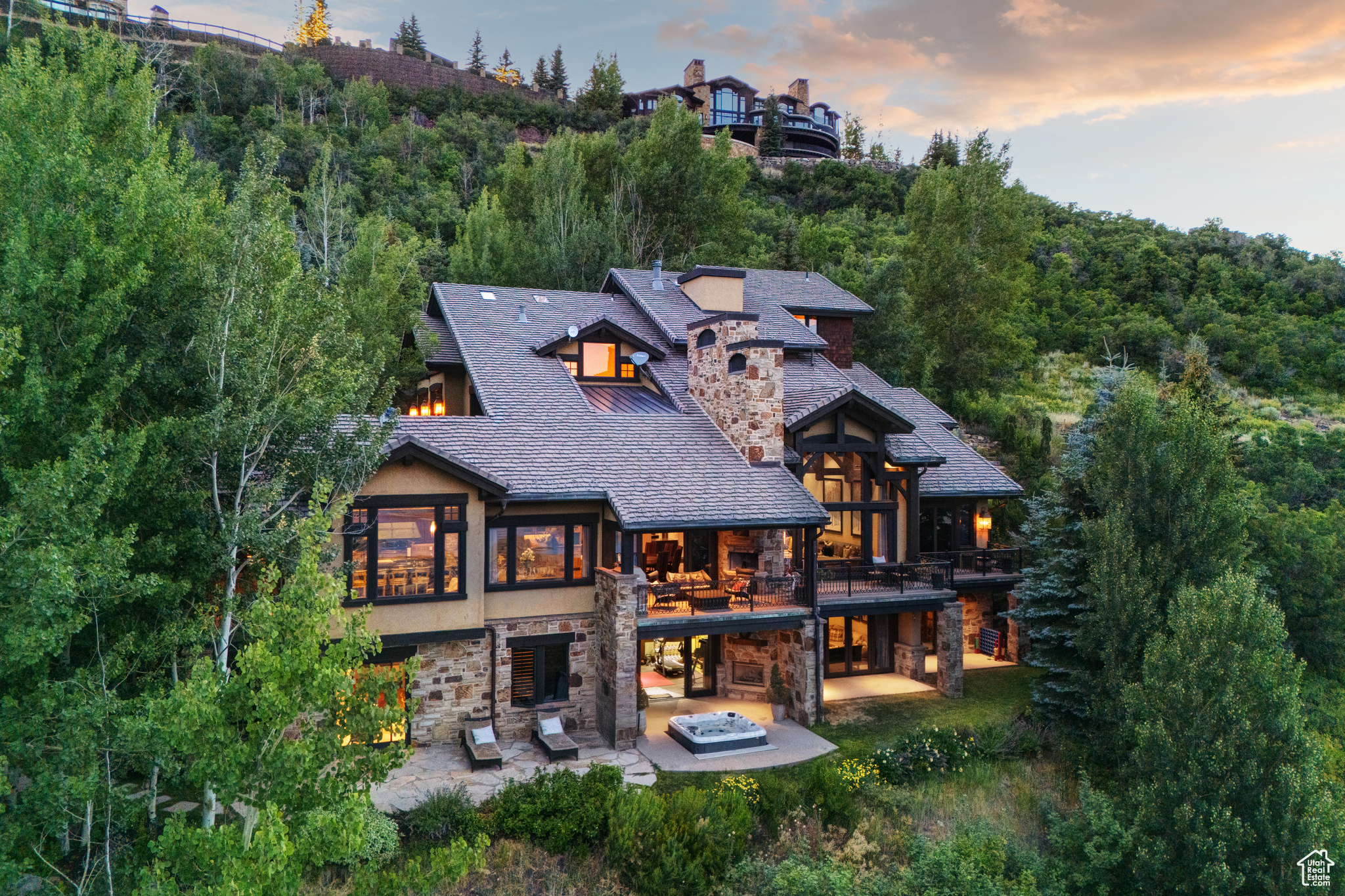 Photo of 10399  SUMMIT VIEW DR, Park City, UT 84060