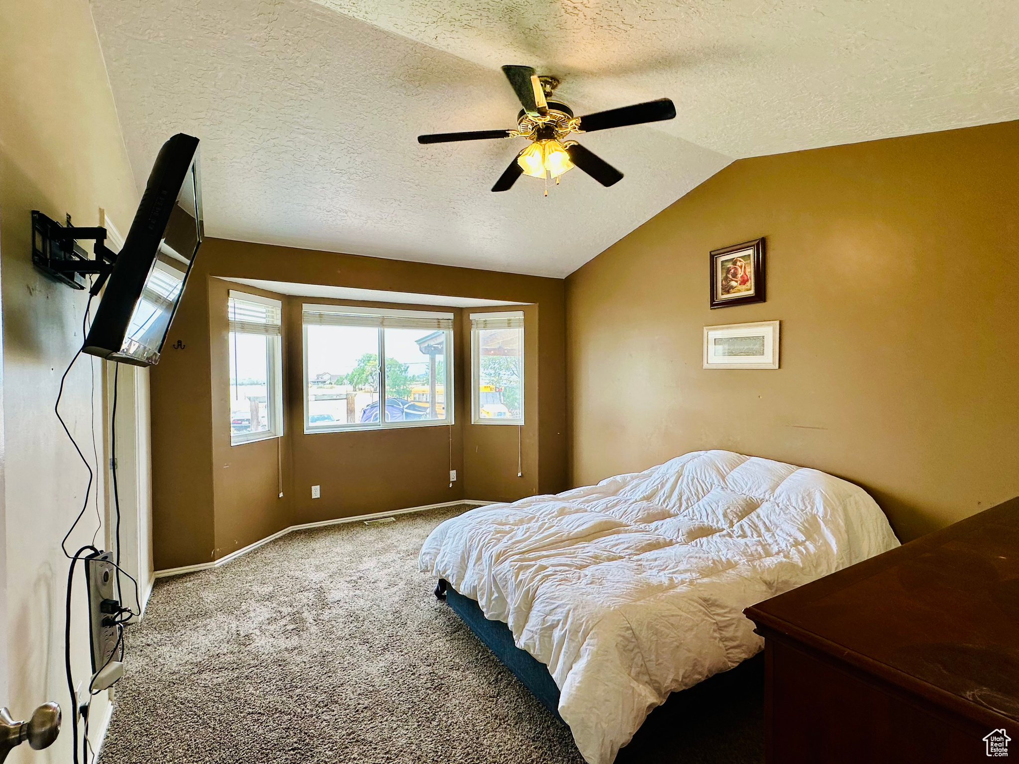 799 E Main St Grantsville UT 84029 | $525,000 | UtahRealEstate.com