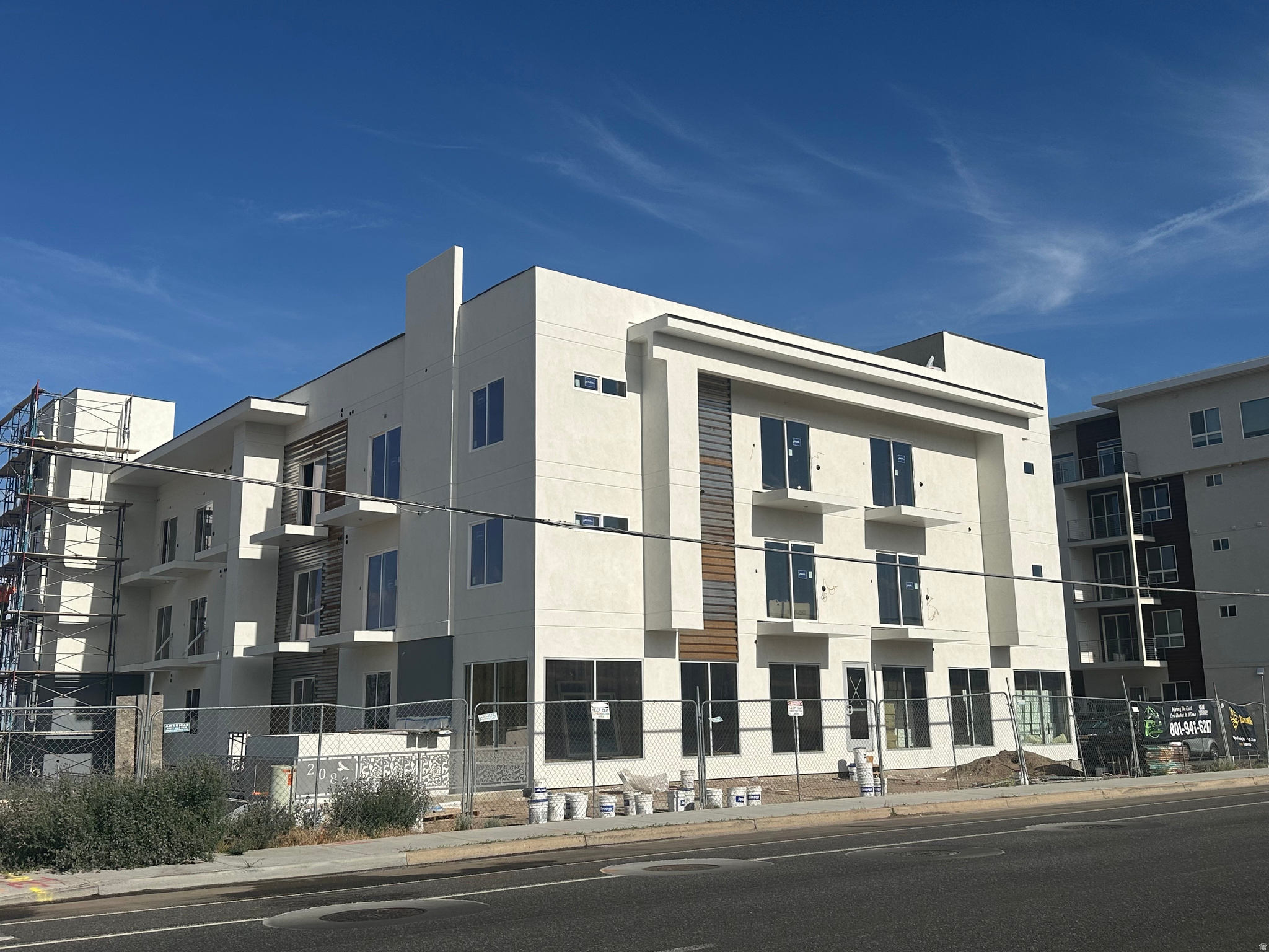 2085 N MAIN ST #108