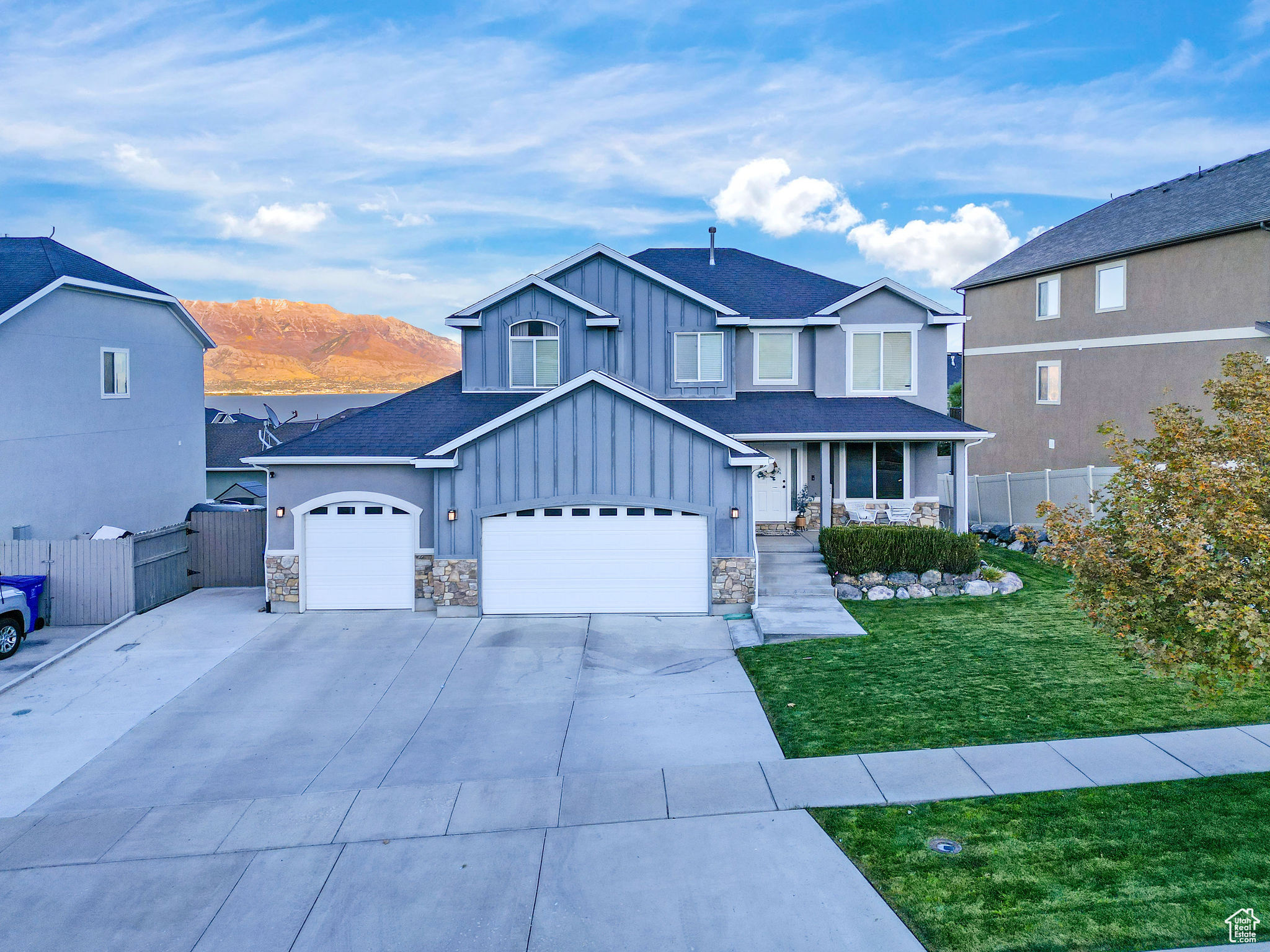 2844 S ISLAND FOX LN