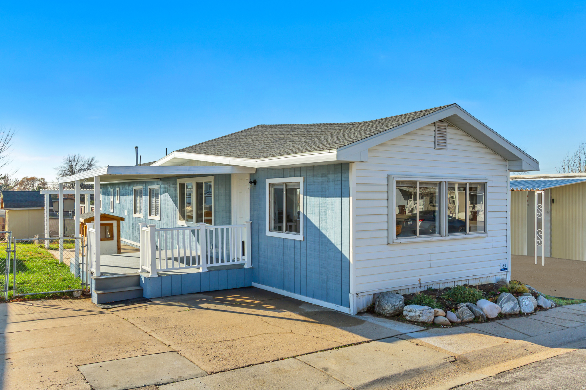 1239 W 400 N #63