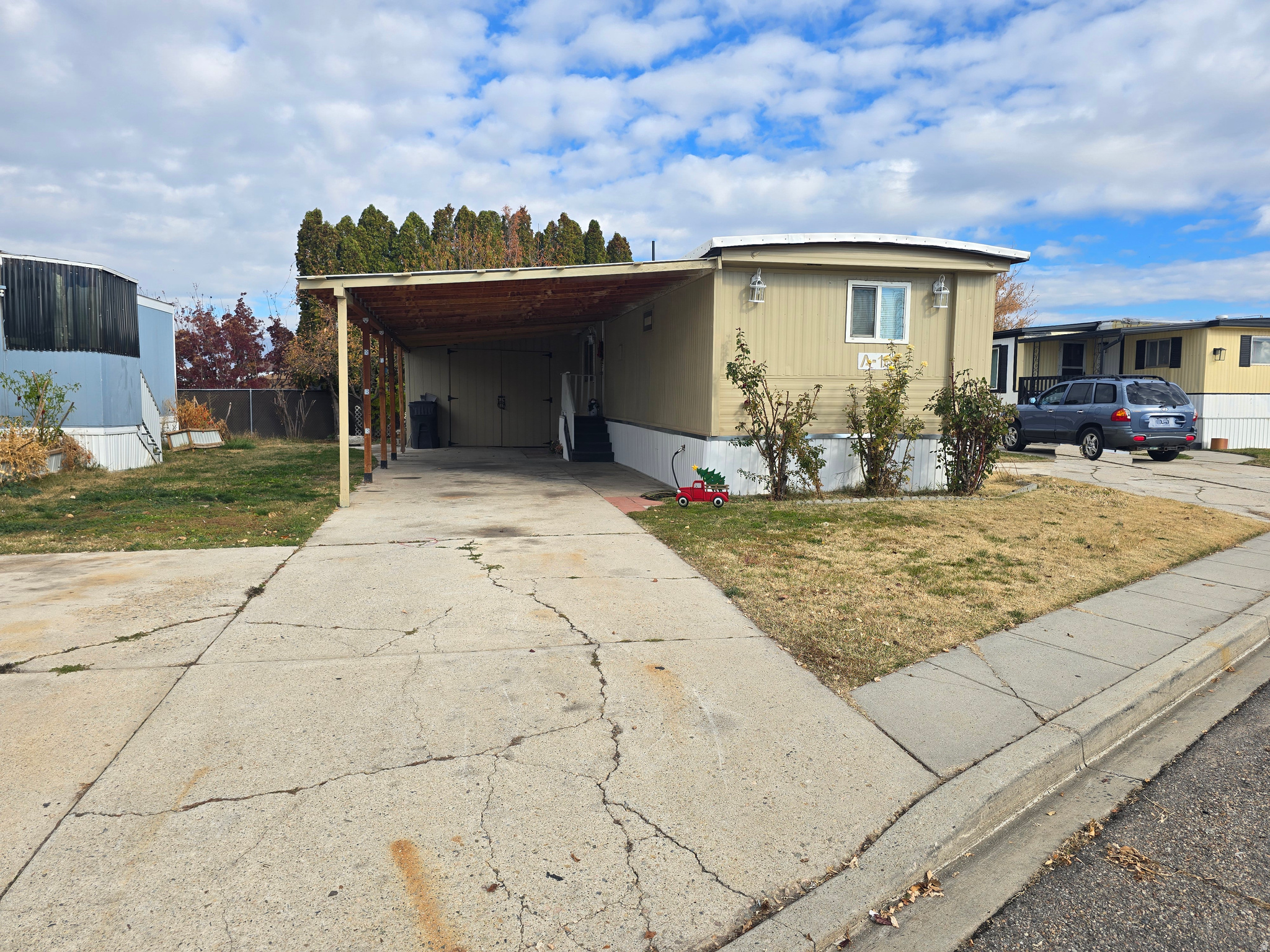 3860  MIDLAND DR #A18