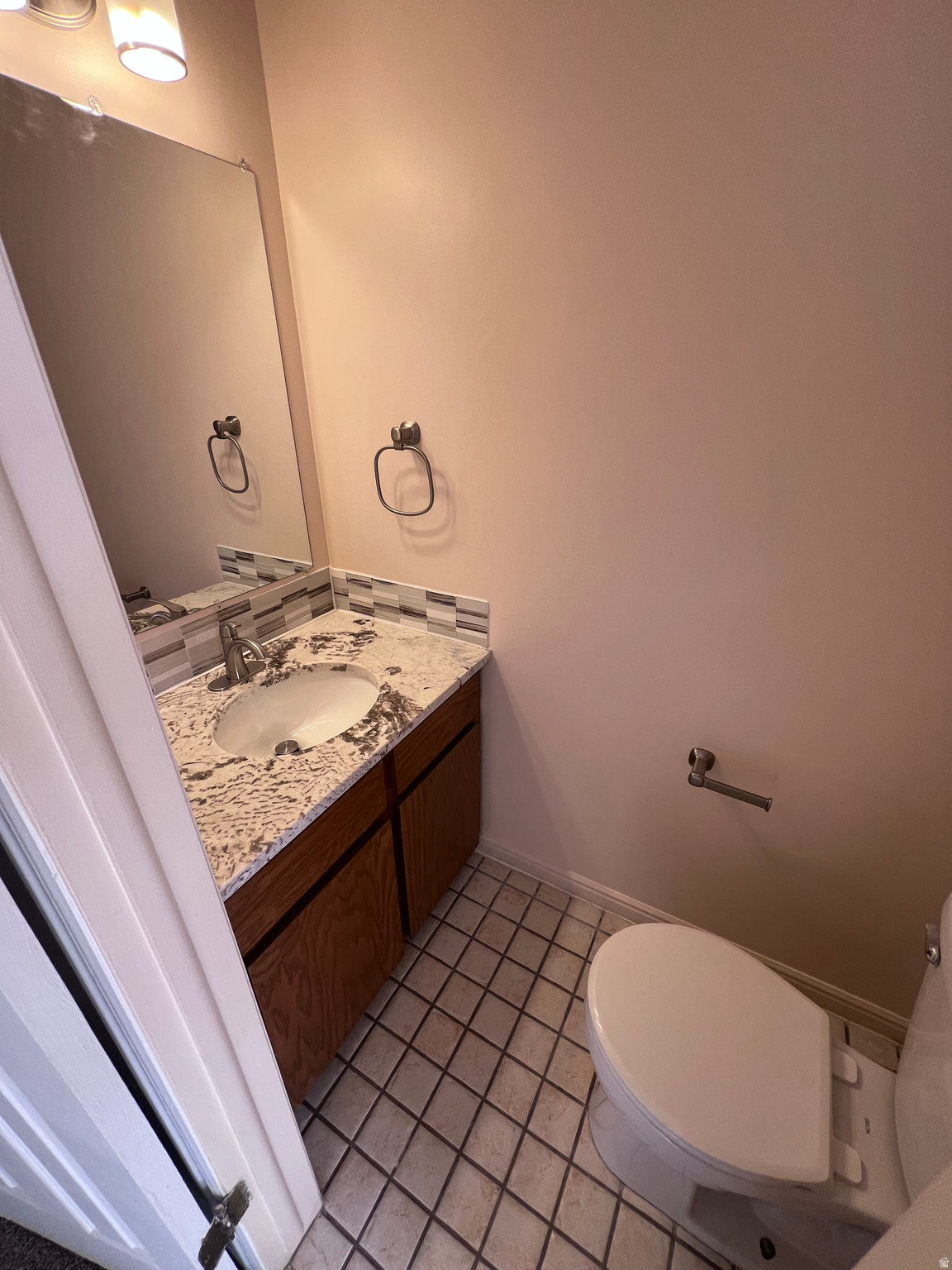 556 N FAIRFIELD RD #D4