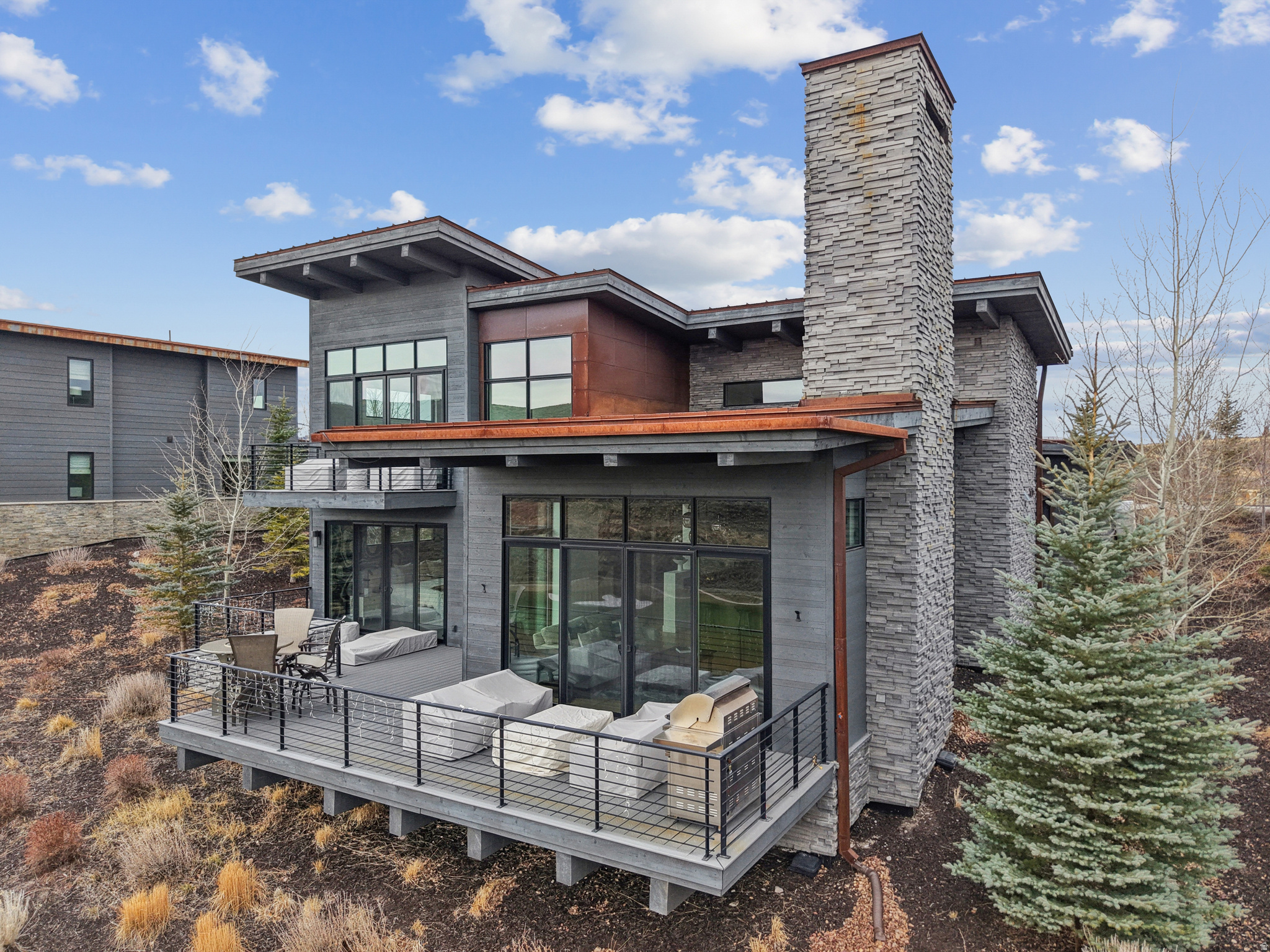 6768  GOLDEN BEAR LOOP W