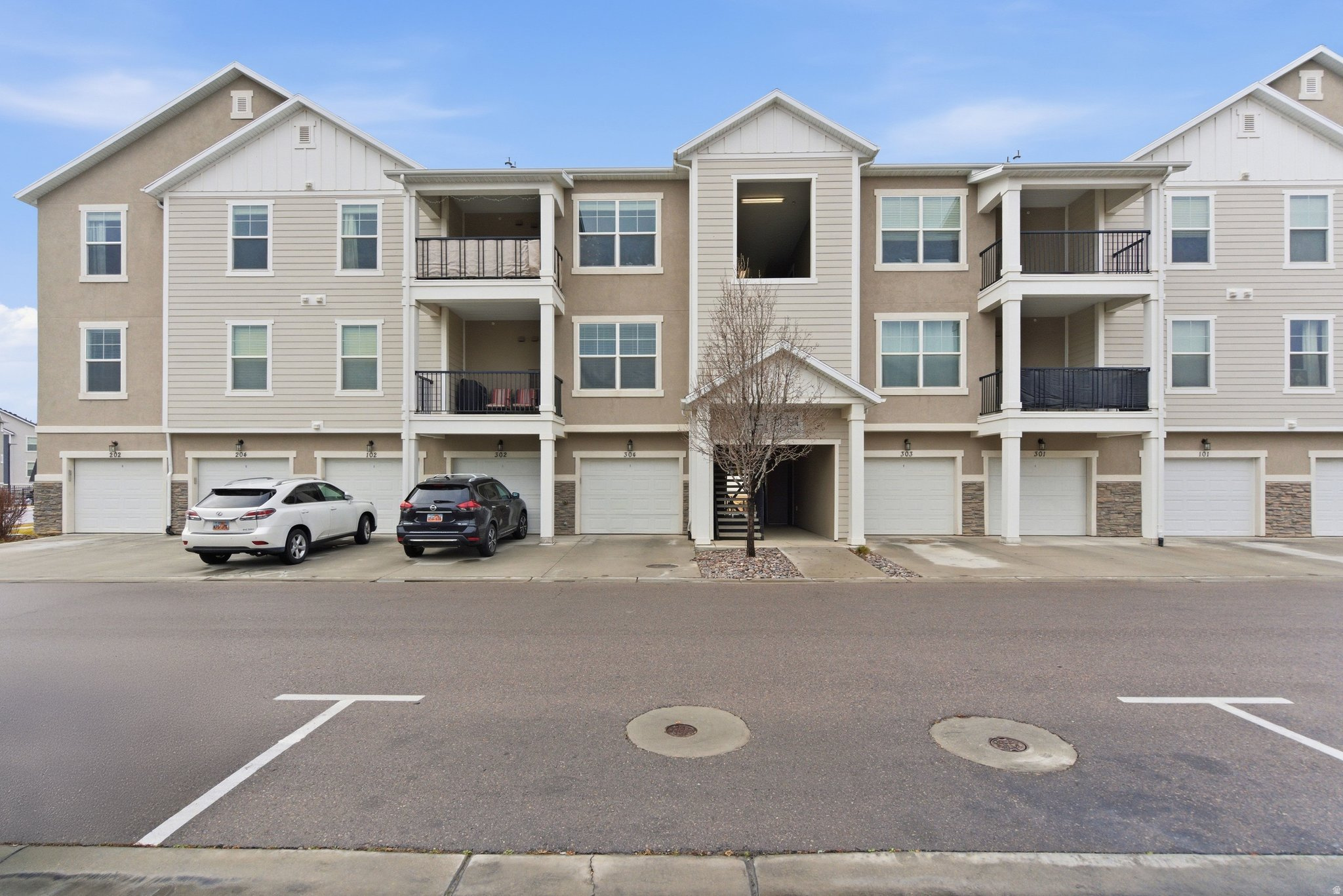 13092 S TORTOLA DR #304