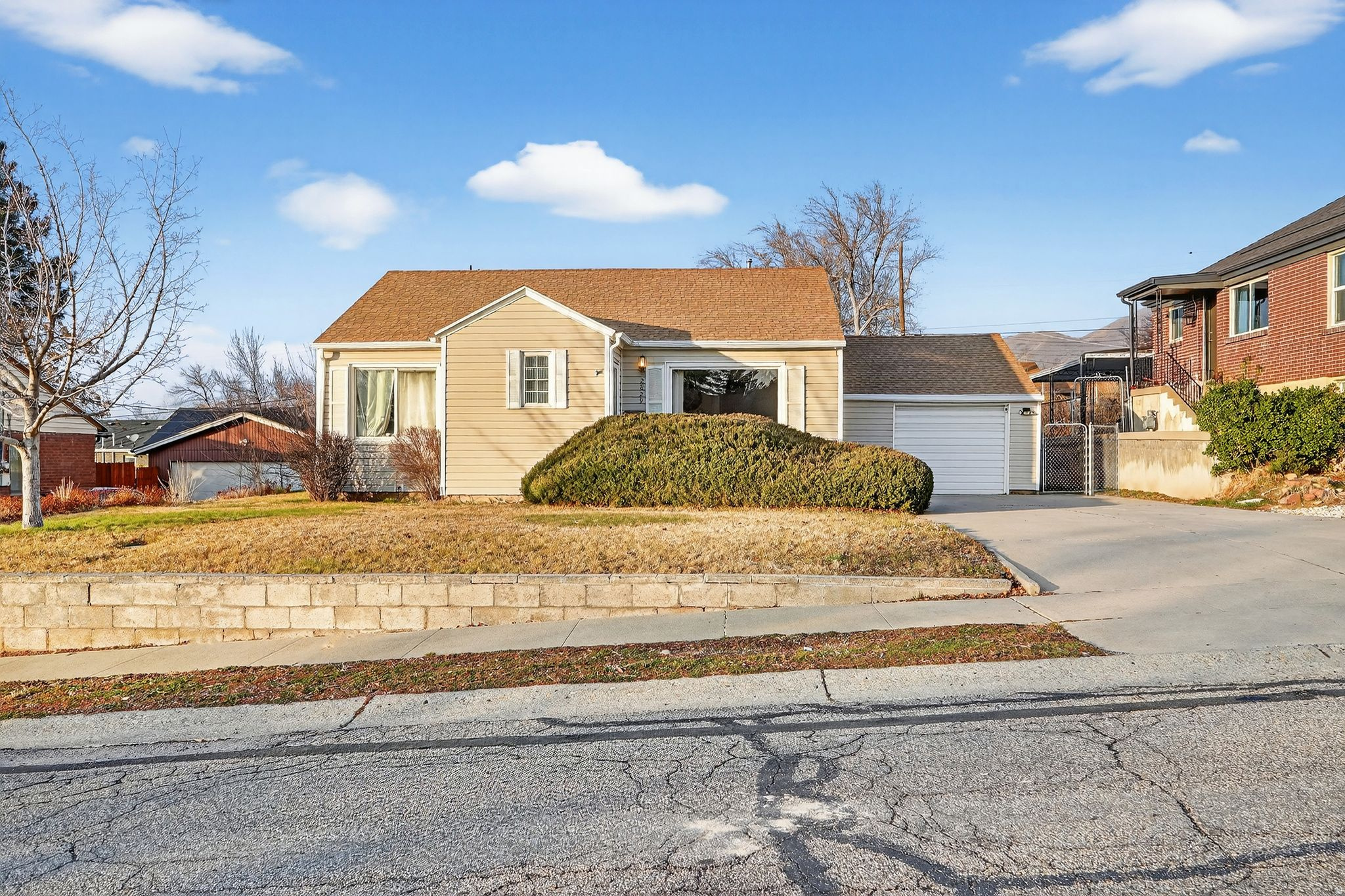 2829 E 2880 S Salt Lake City UT 84109 | $610,000 | UtahRealEstate.com