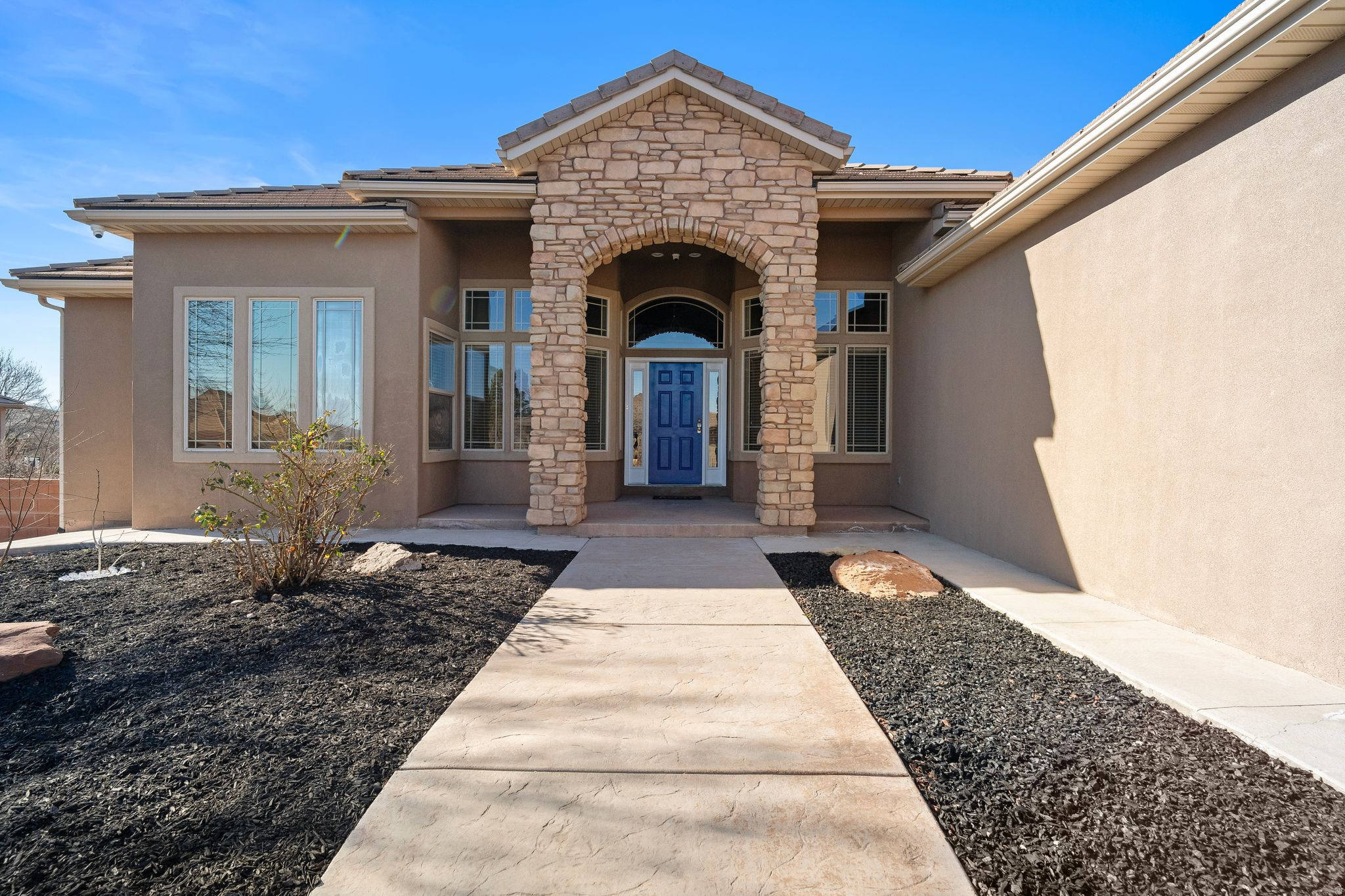 2516 S 2350 E St. George UT 84790 | $849,000 | UtahRealEstate.com