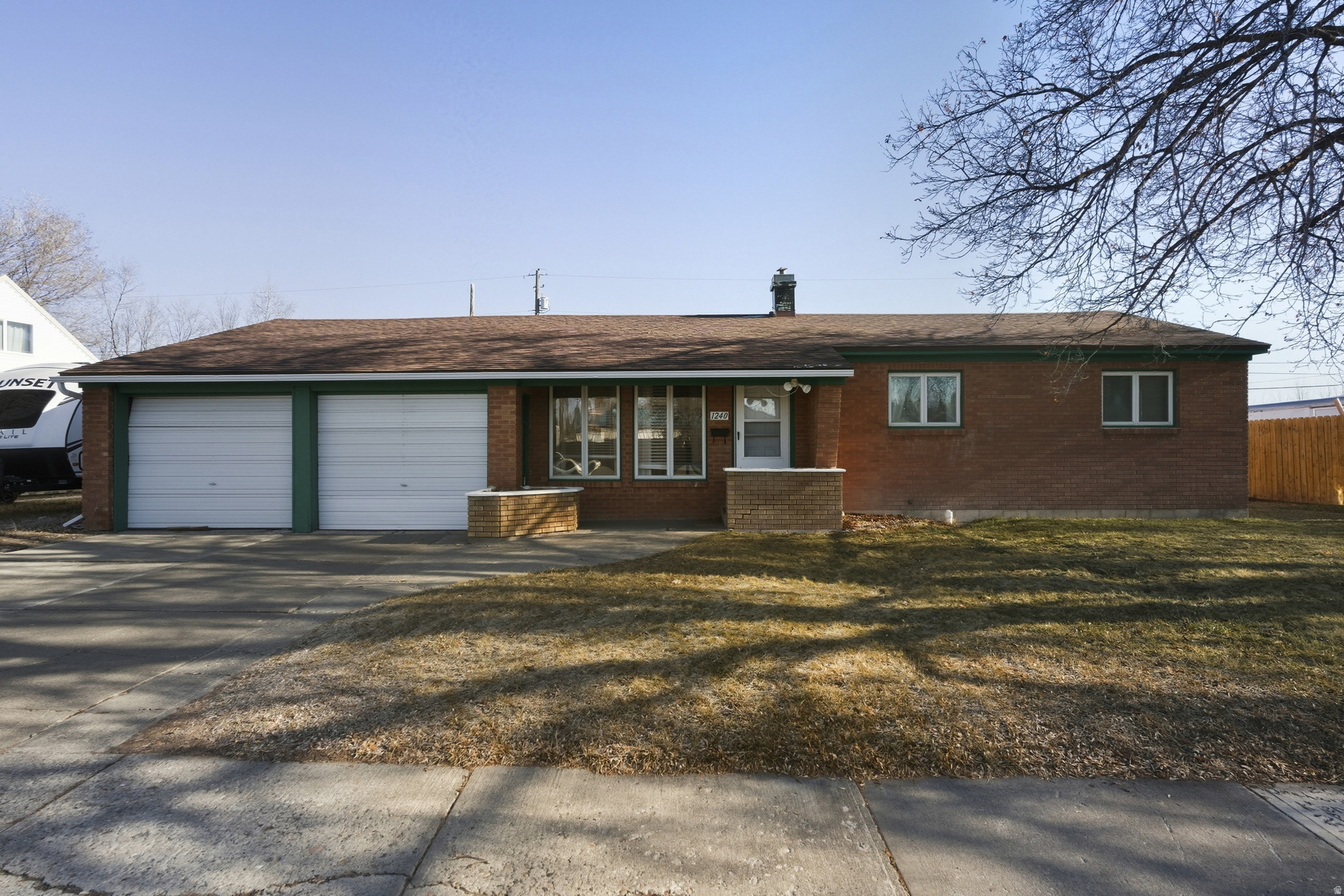 1240  ALAMEDA AVE
