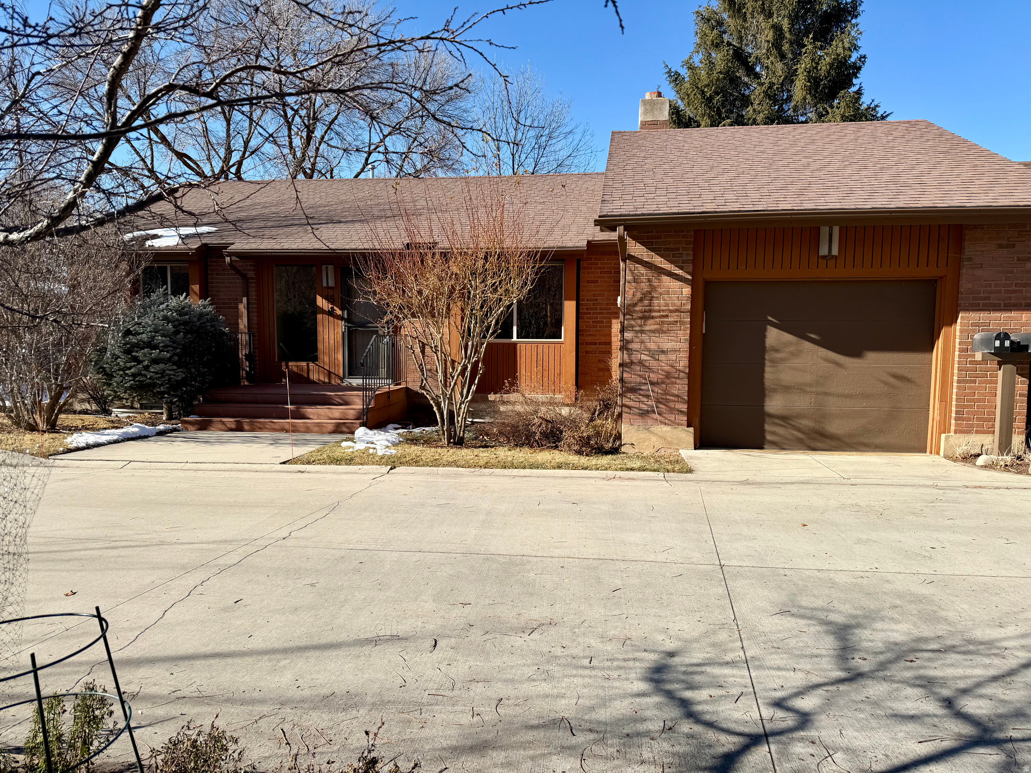 55 E HERITAGE CV