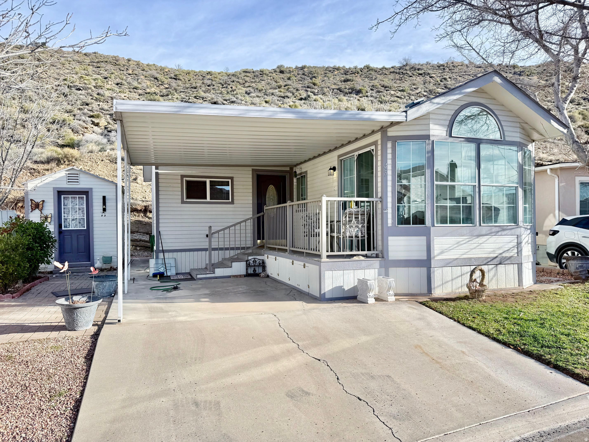45  REDBLUFF DR