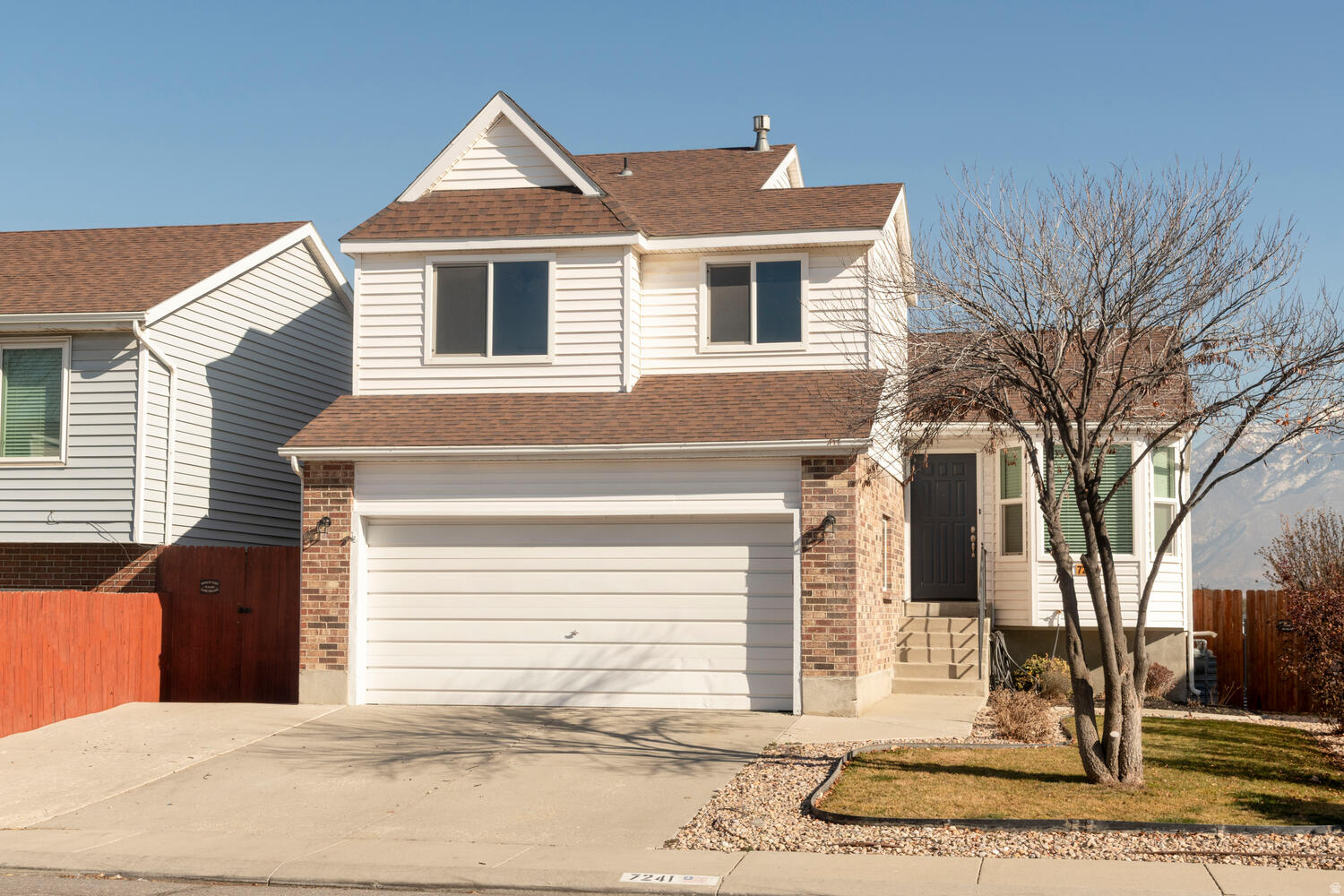 7241 S CALLIE DR