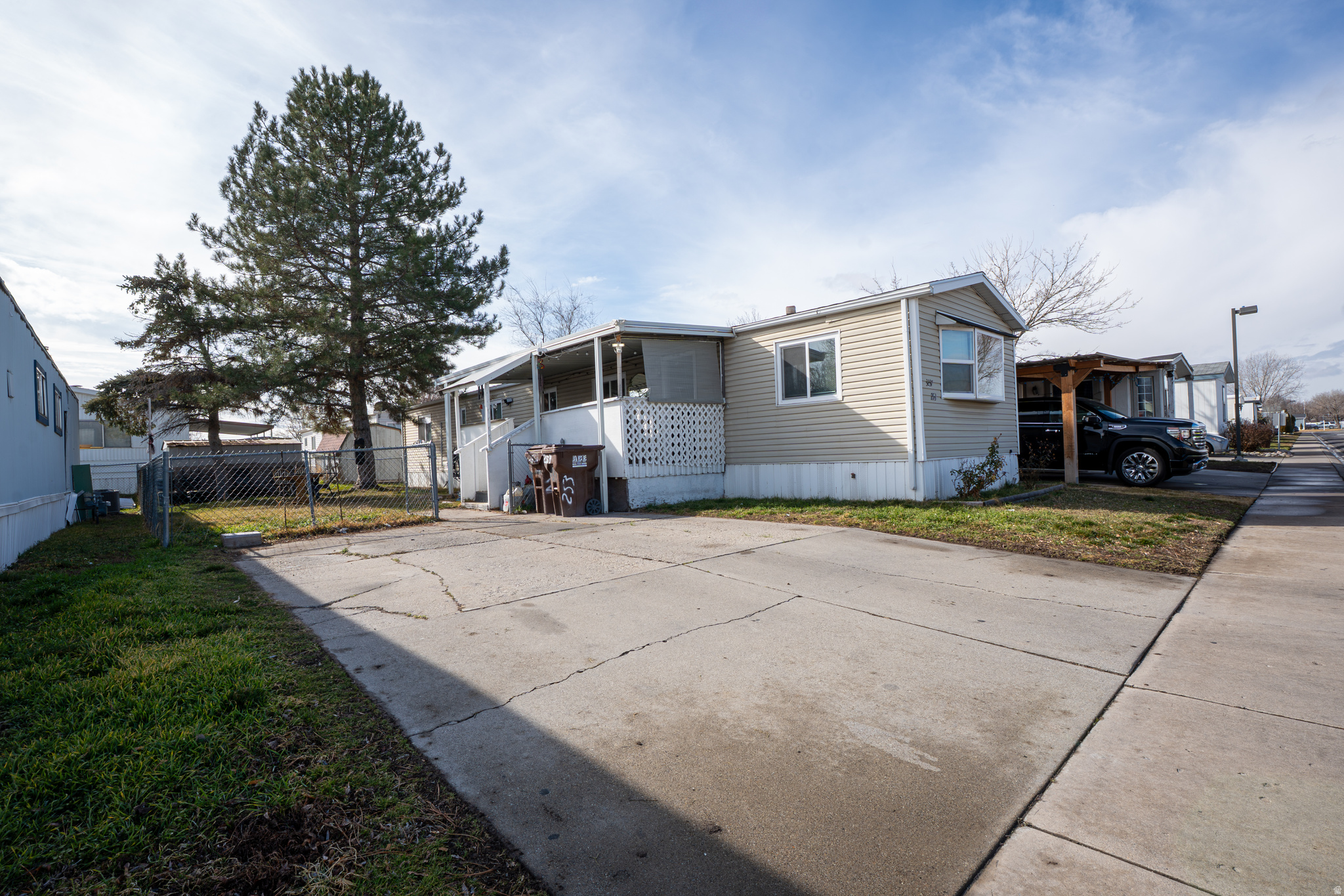 3237 W REGENCY PARK #253