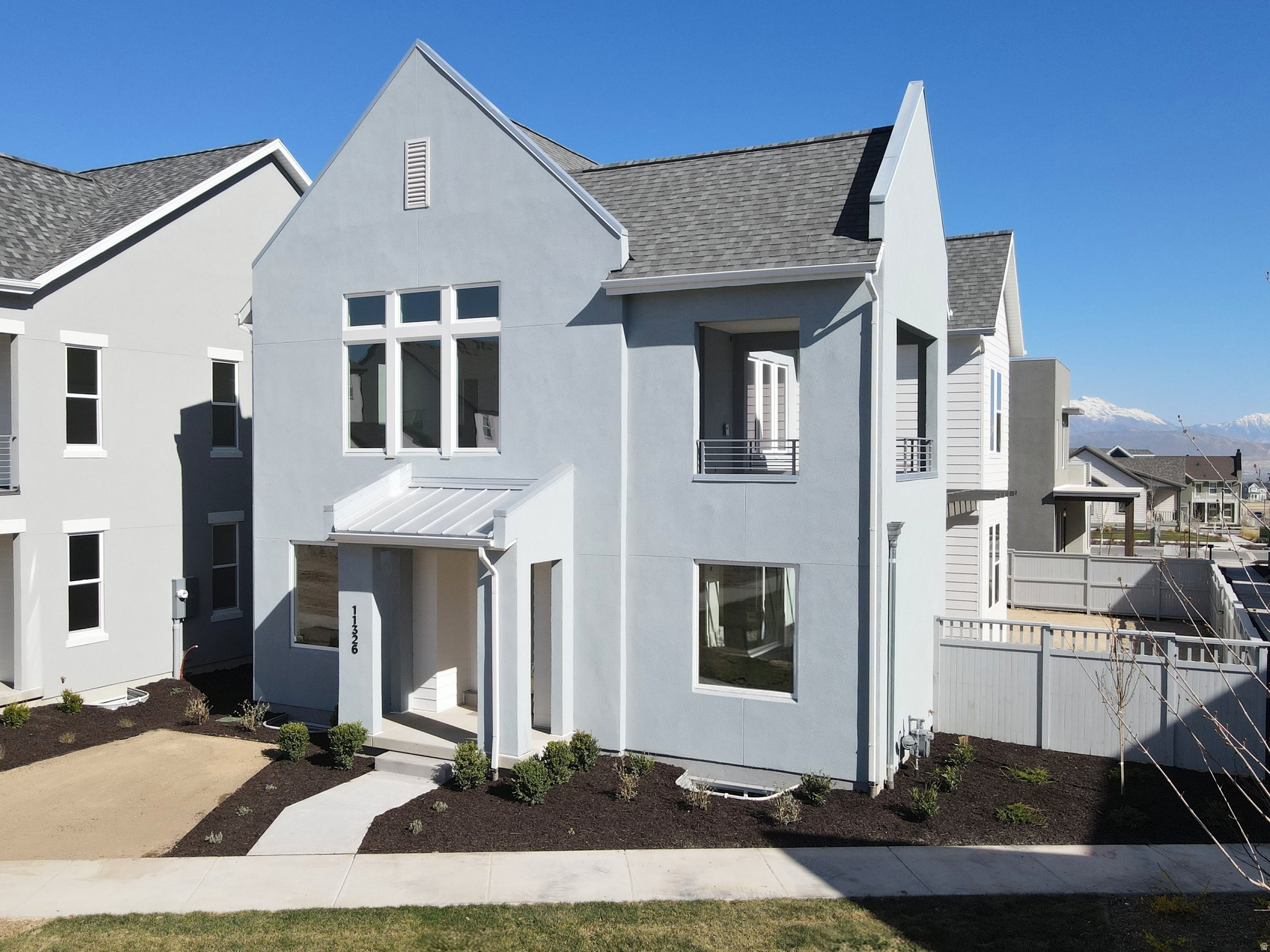 11326 S SILVER POND DR #322