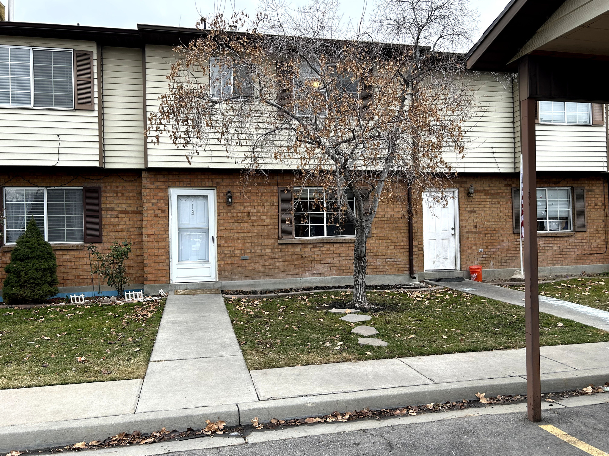 939 S FREEDOM BLVD  #13