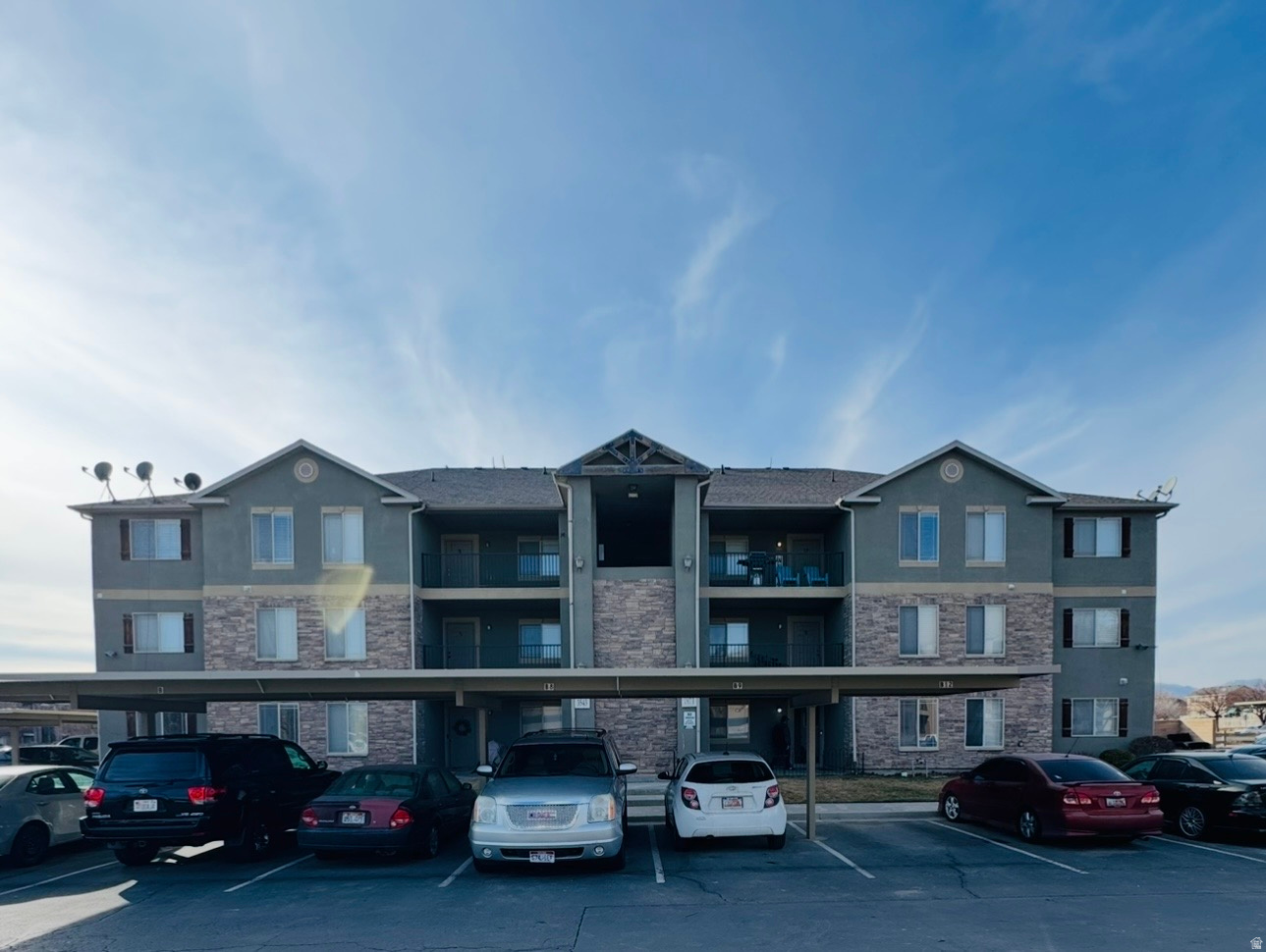 3543 E ROCK CREEK RD #4