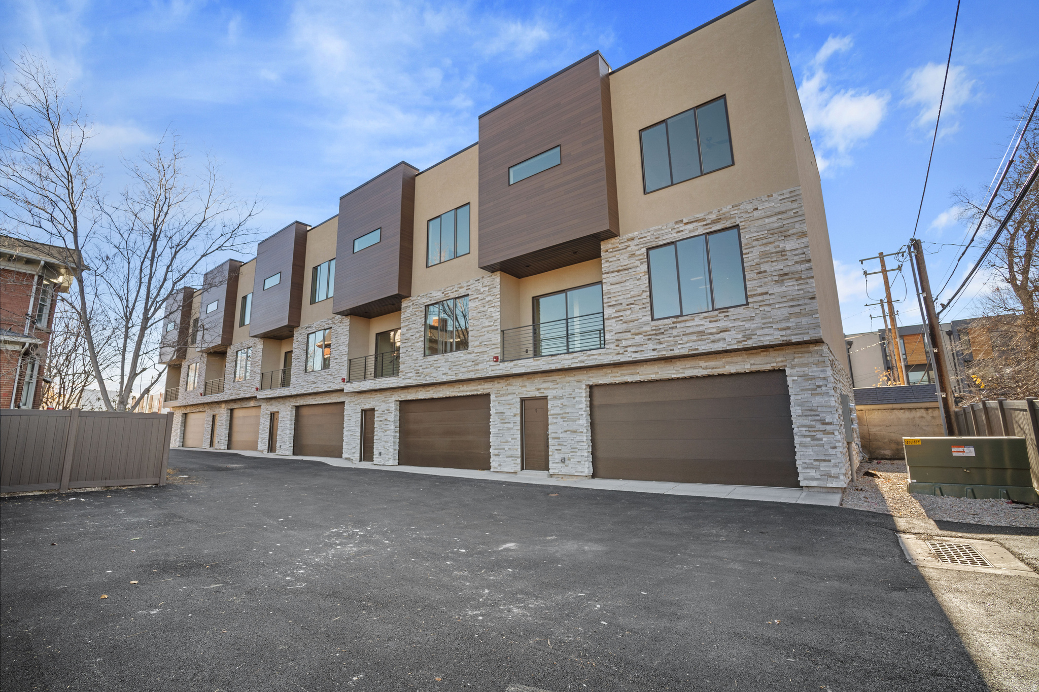 1618 S MAIN ST #3