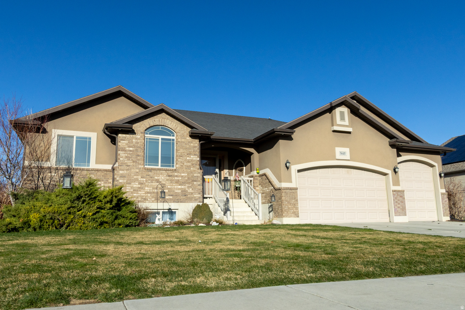 5645 S 4525 W, Hooper UT 84315