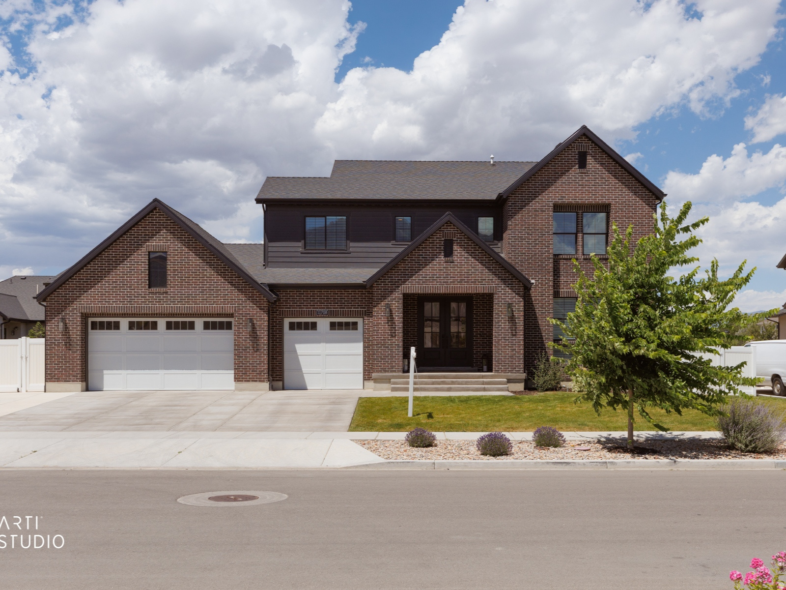 11708 S ENGELMANN DR