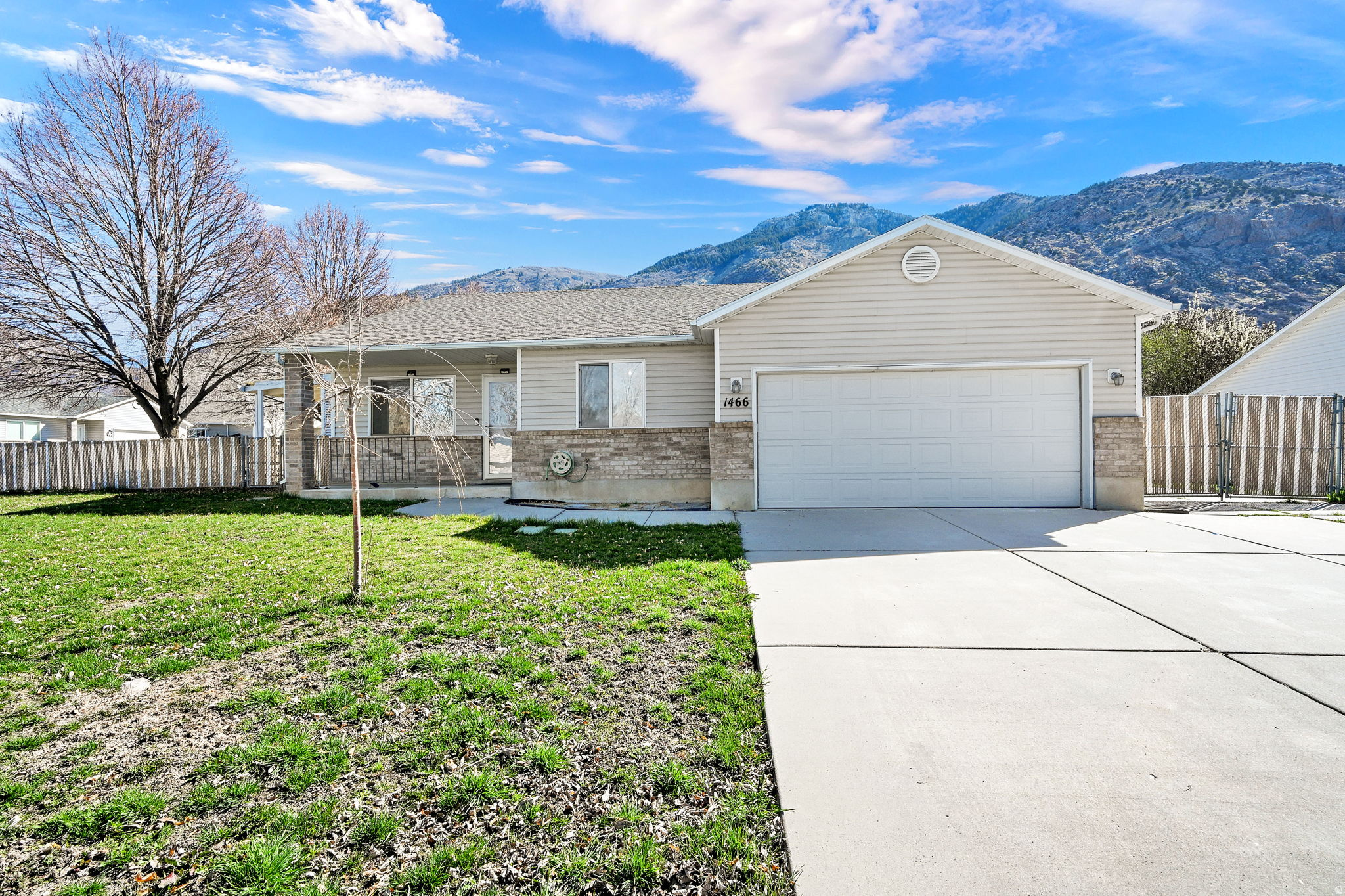 1466 N Lewis Peak Dr Ogden UT 84404 | $460,000 | UtahRealEstate.com