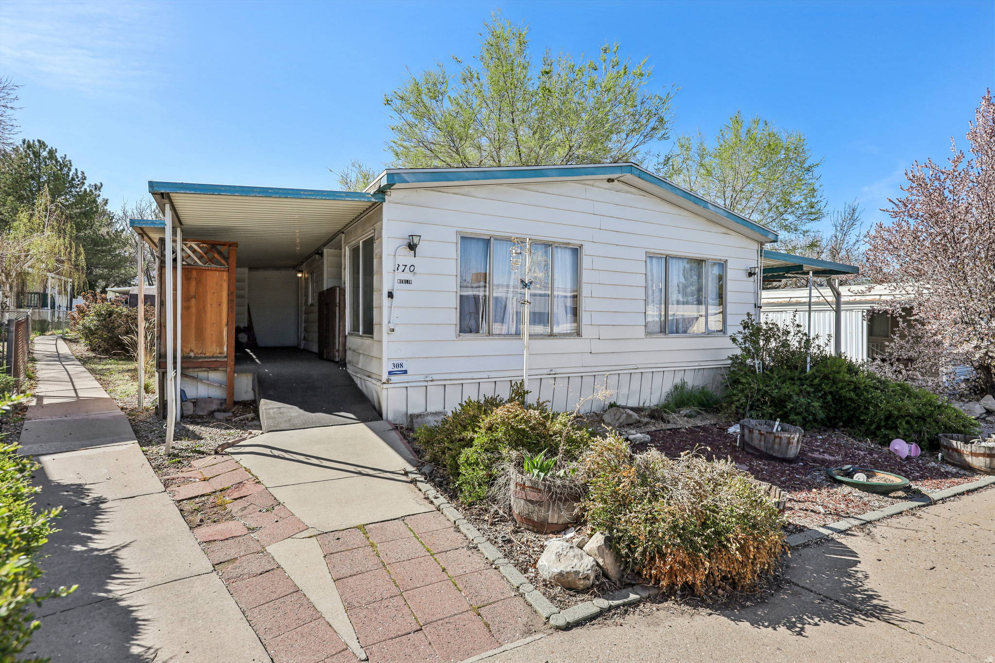 370 E MERLIN ST #308
