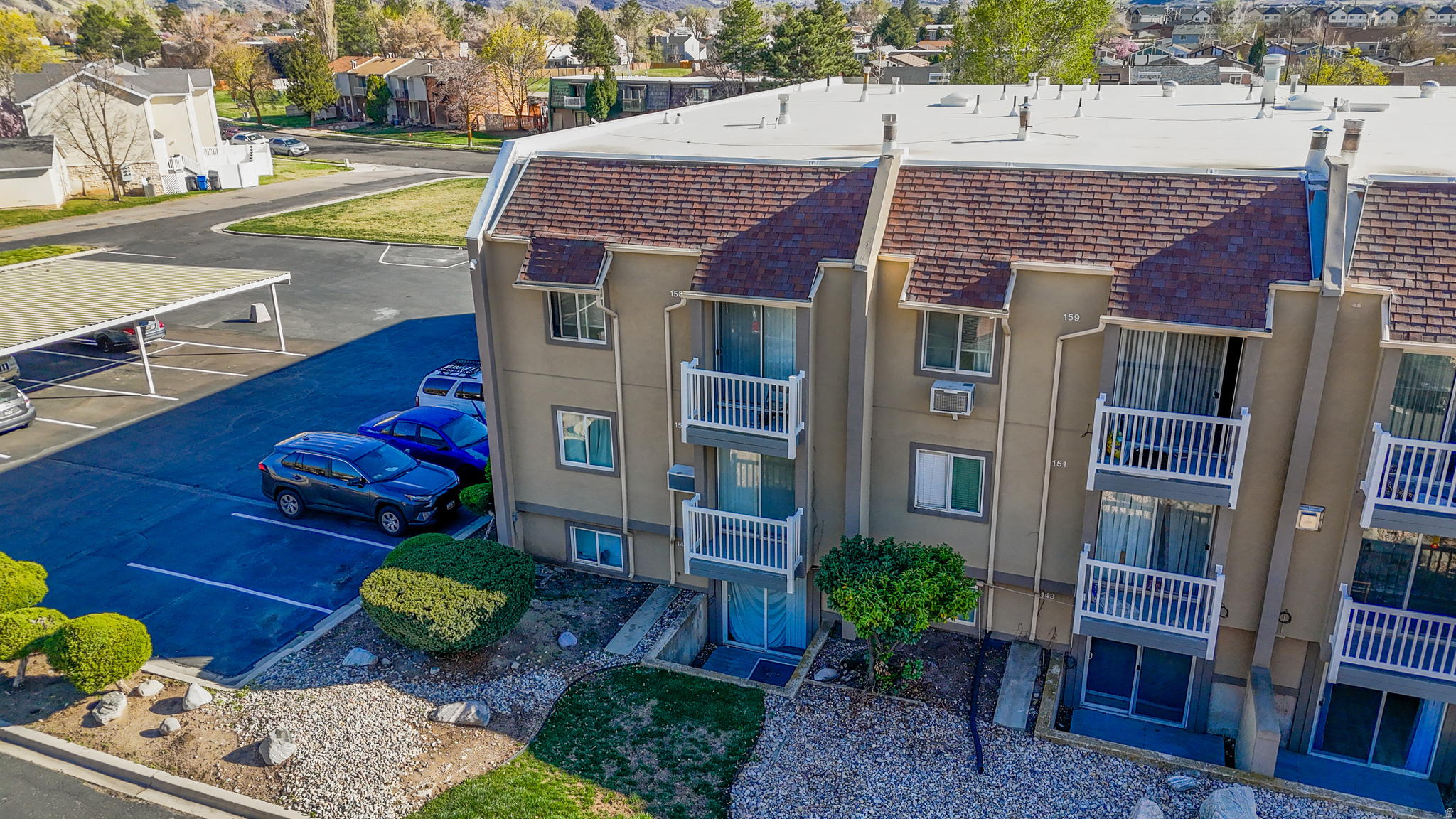 5600  MEADOW LN #144