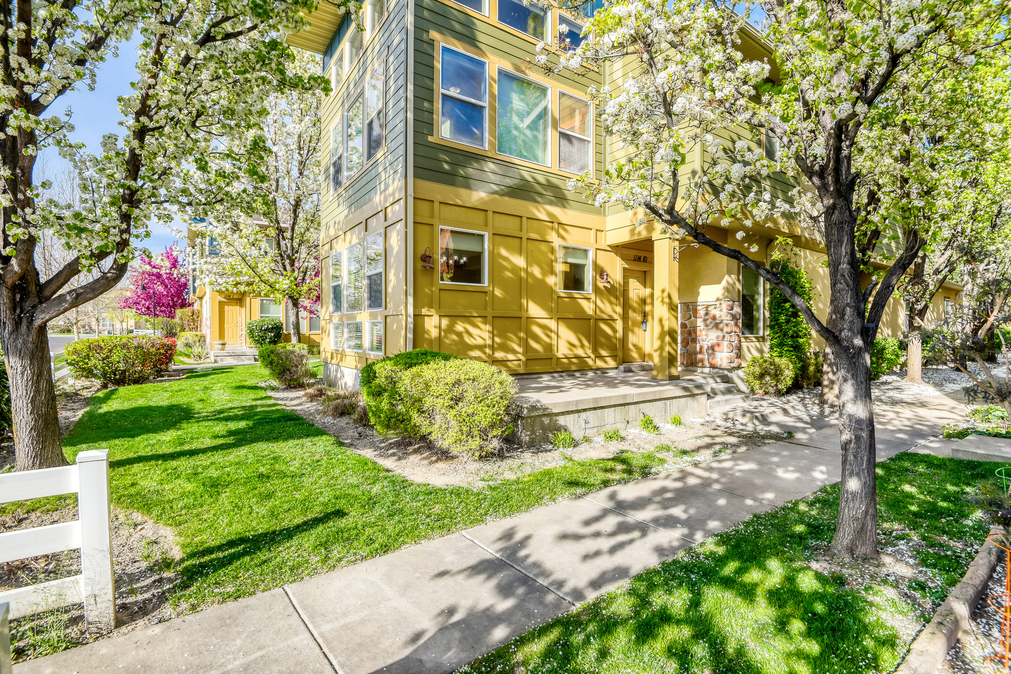 1114 N SHEPARD CREEK PKWY #10