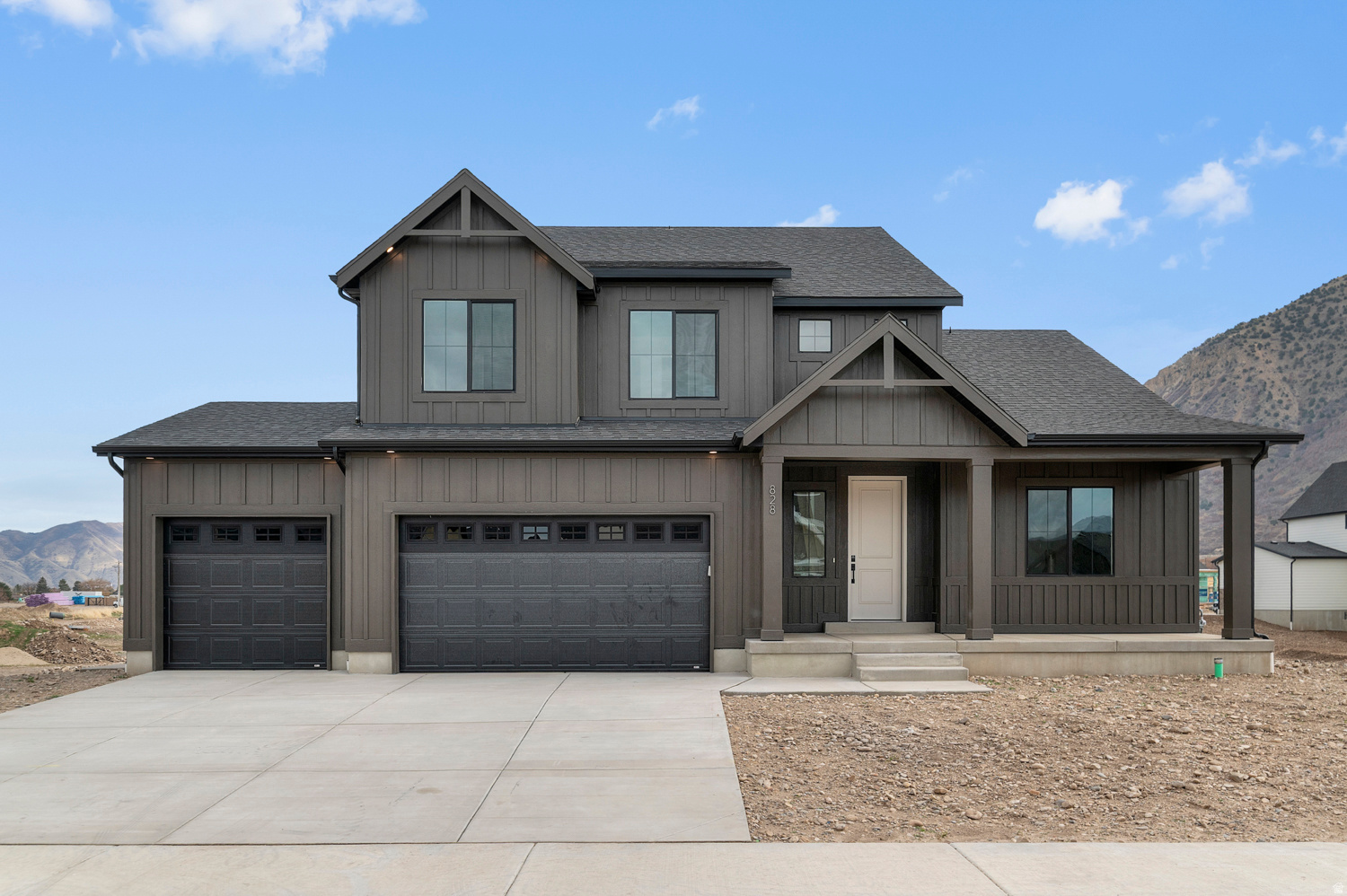 1335 N 1275 LN #55