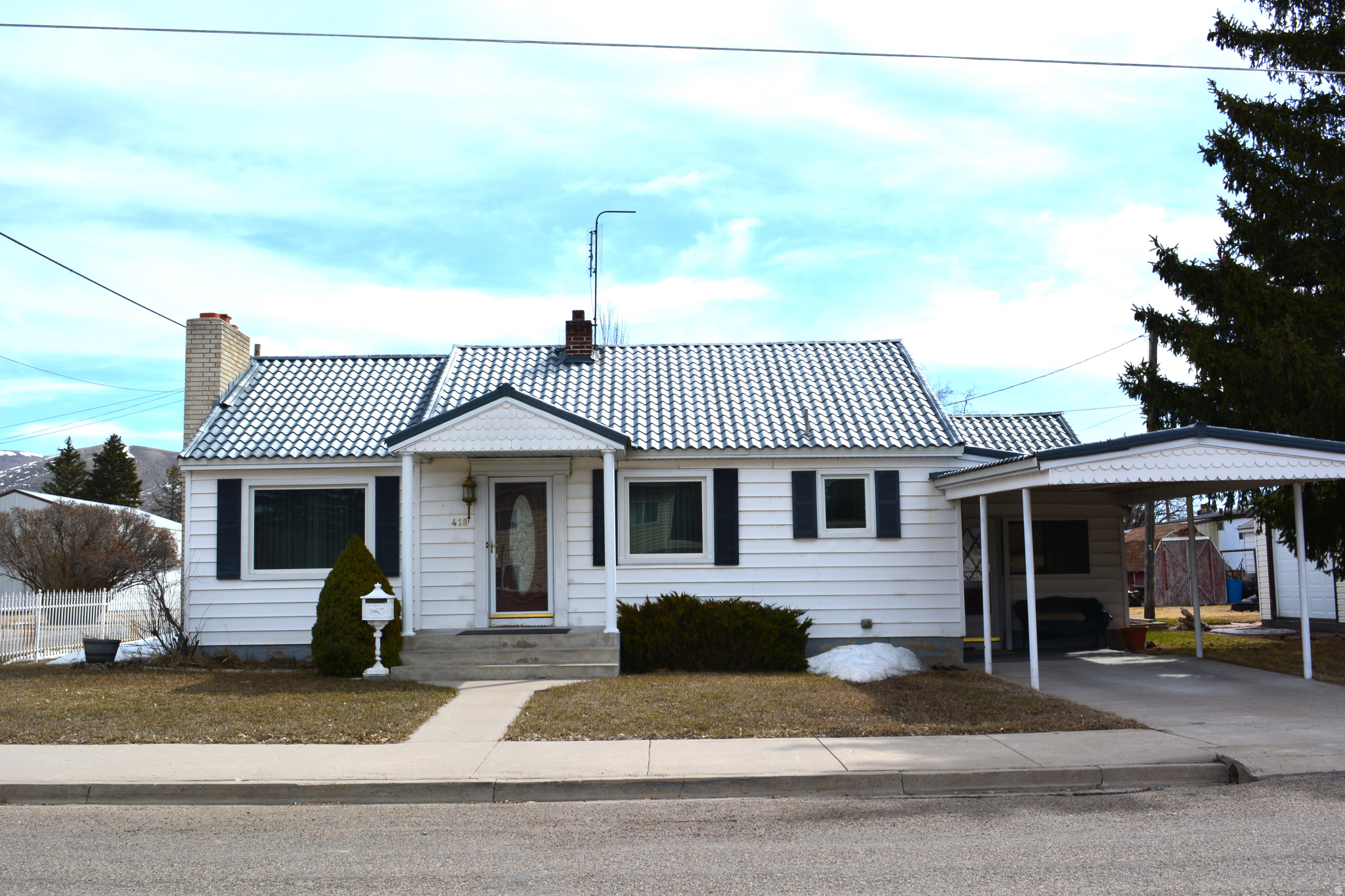 Photo of 418 N 9TH ST, Montpelier, ID 83254