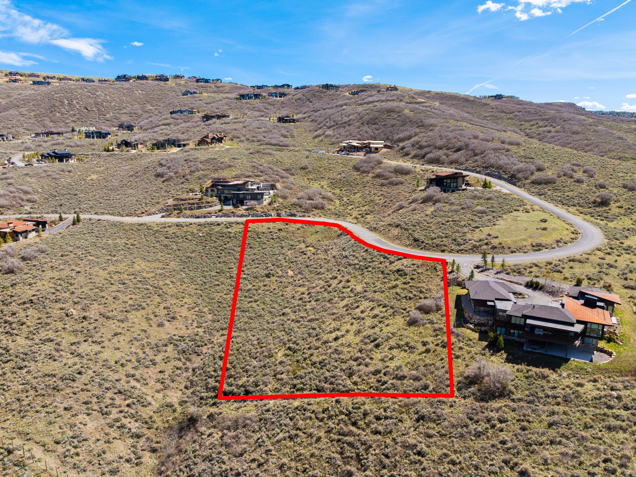 1007 E CANYON GATE RD