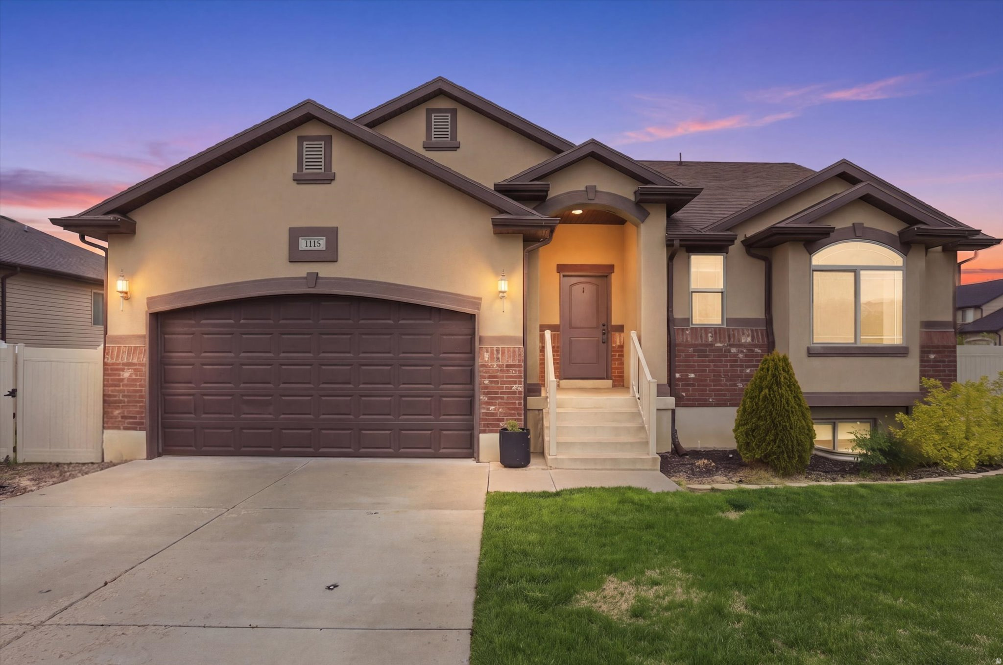 1115 S 1425 W