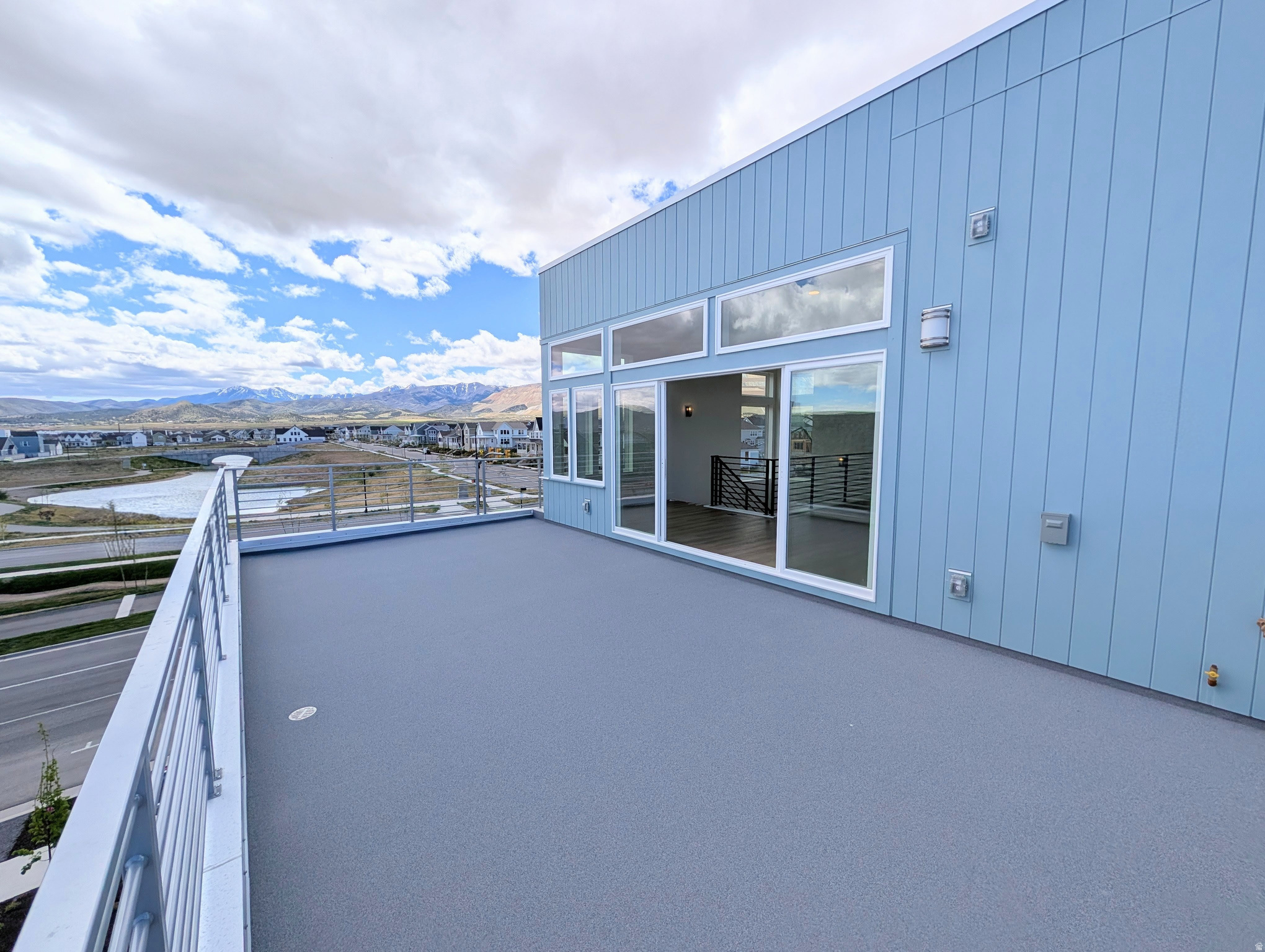 6818 W SOUTH JORDAN PKWY #470