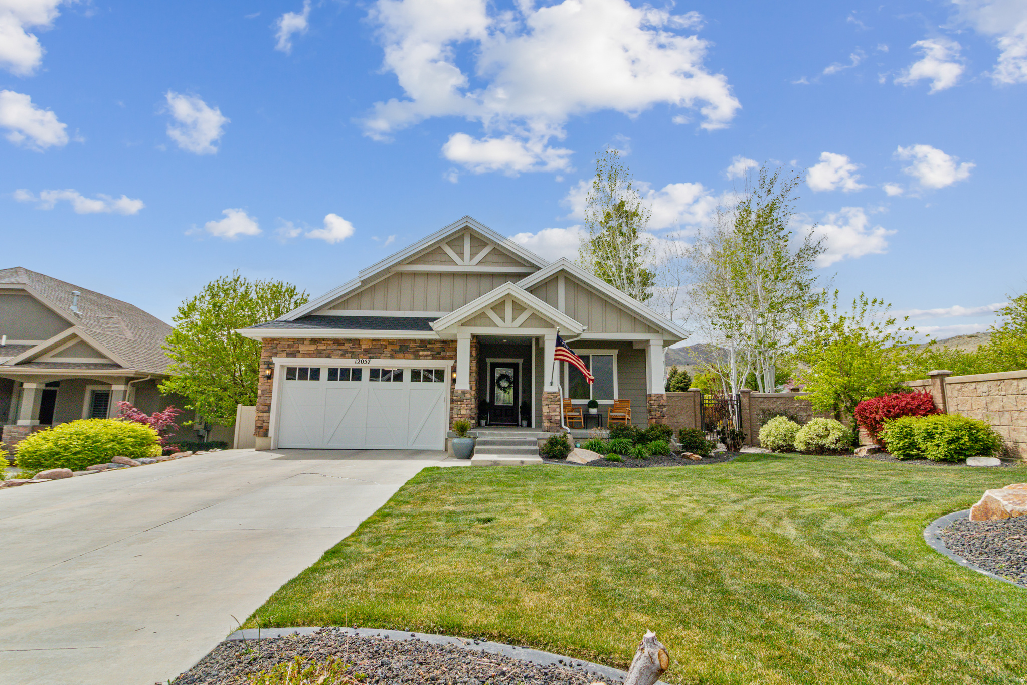 12057 N SALTAIRE DR