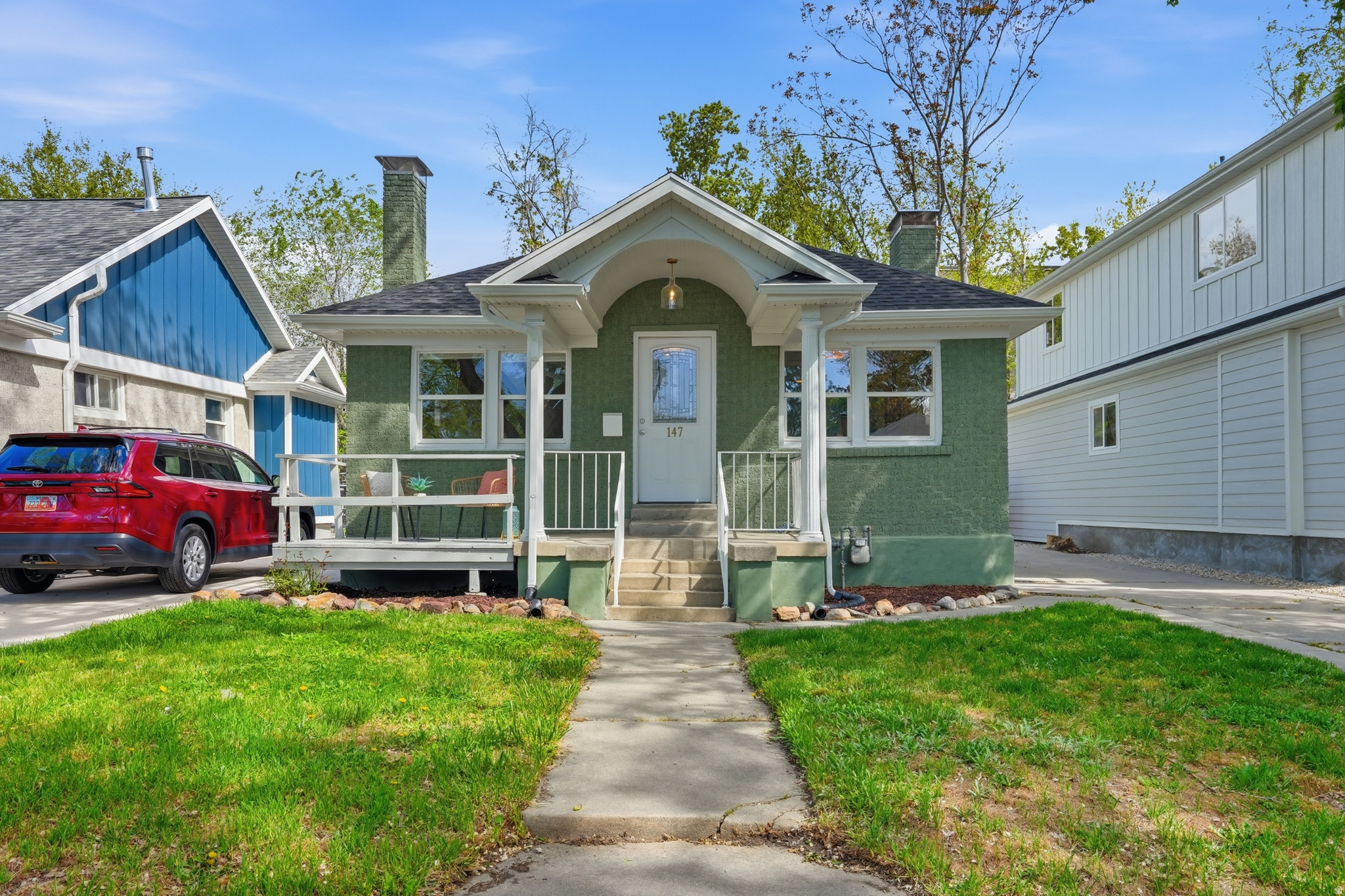 147 E WILLIAMS AVE