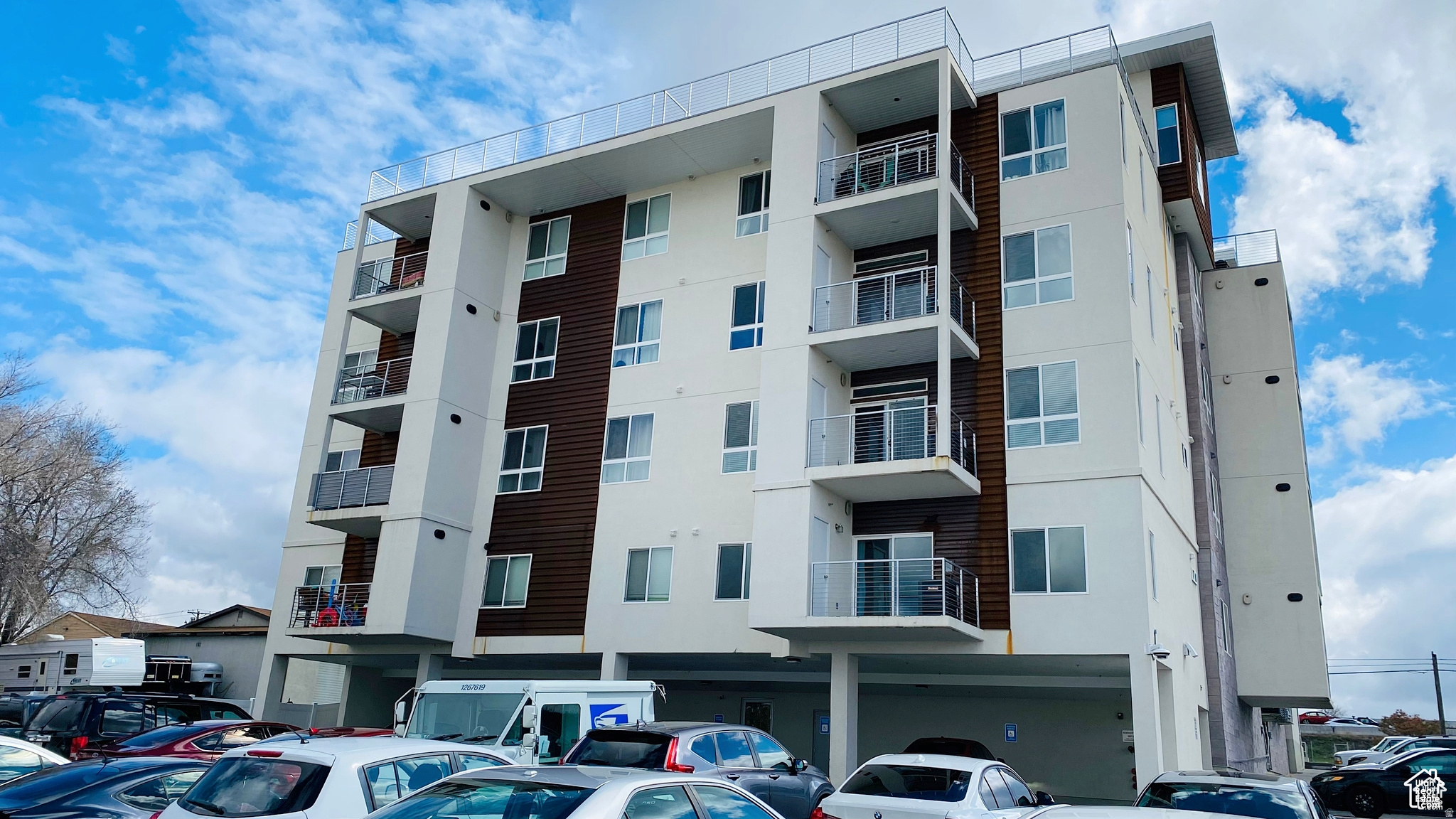 2101 N MAIN ST #205