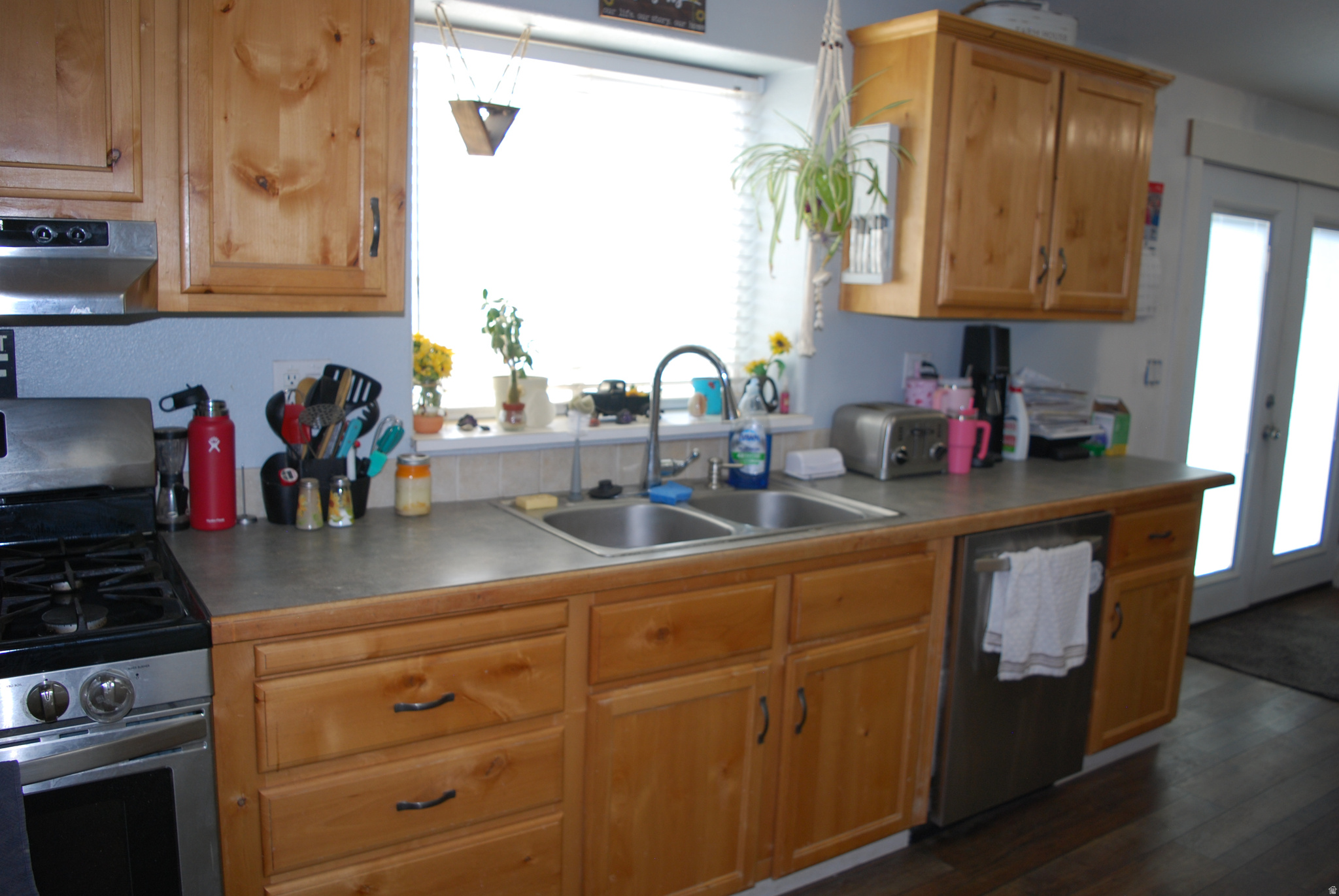 Photo 3
