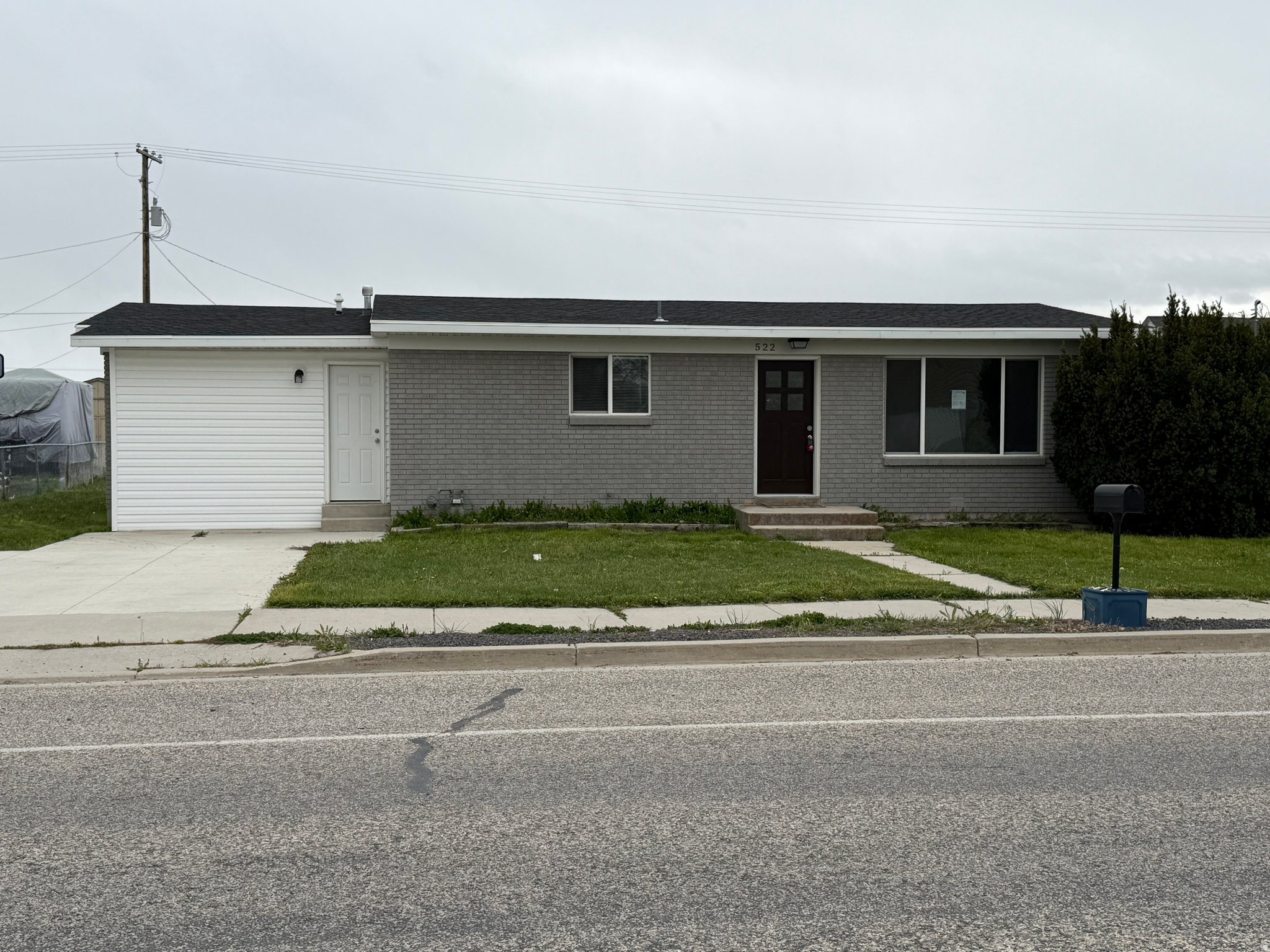 522 E FACTORY ST