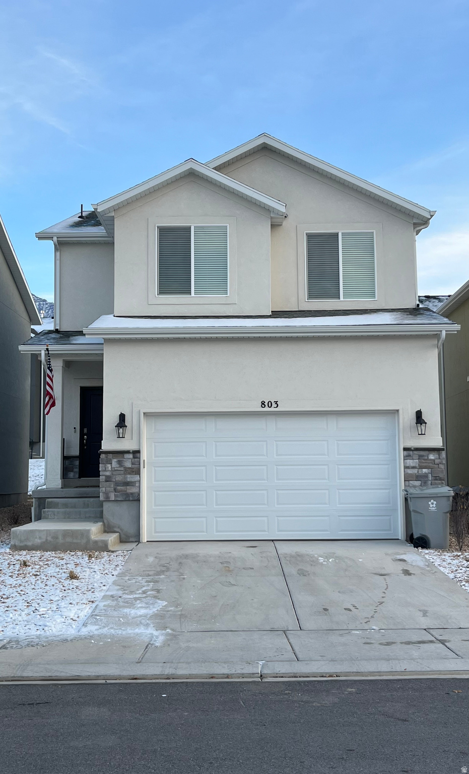 803 S BRUBAKER WAY