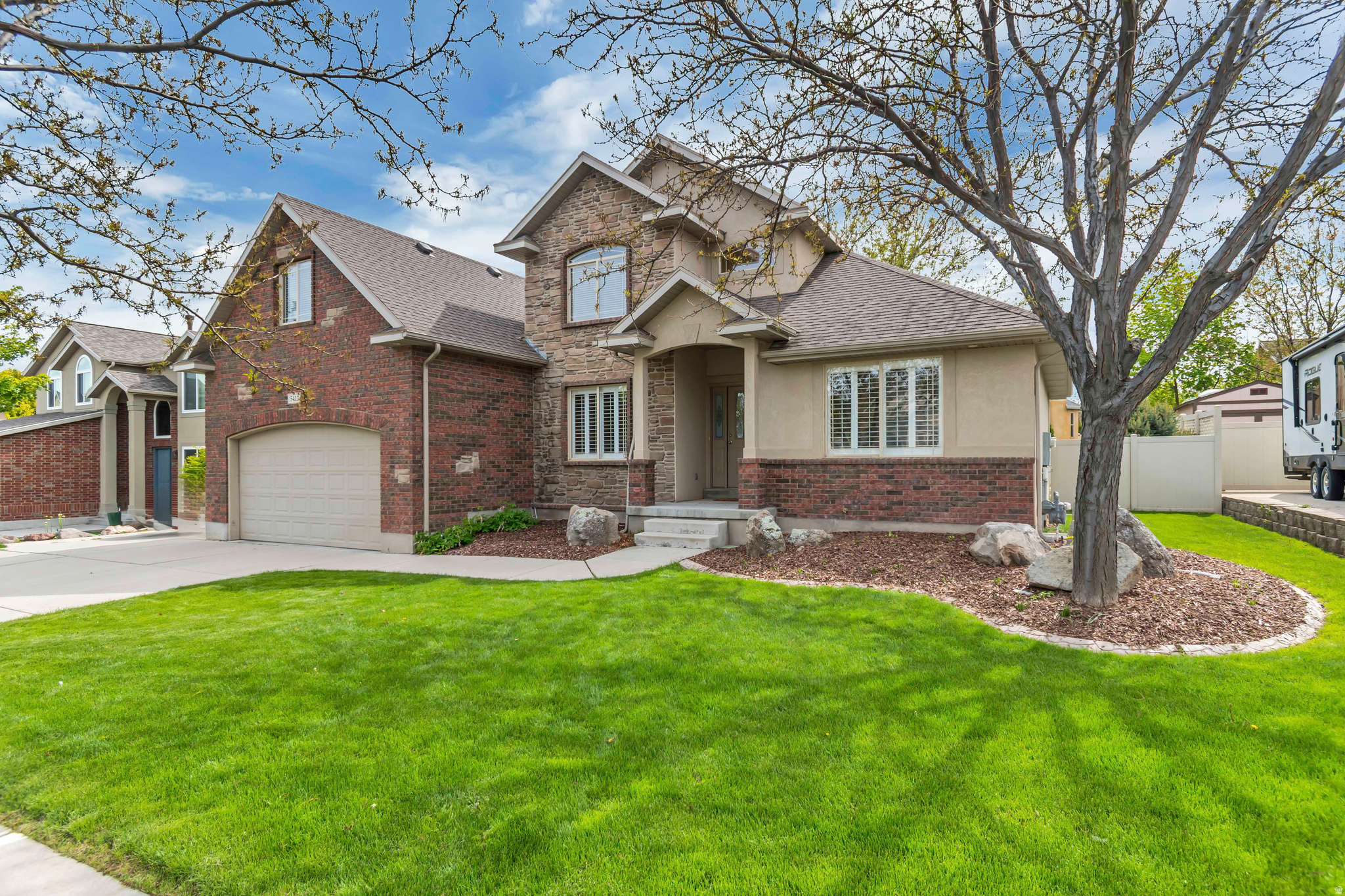 5413 W SAWTELL WAY