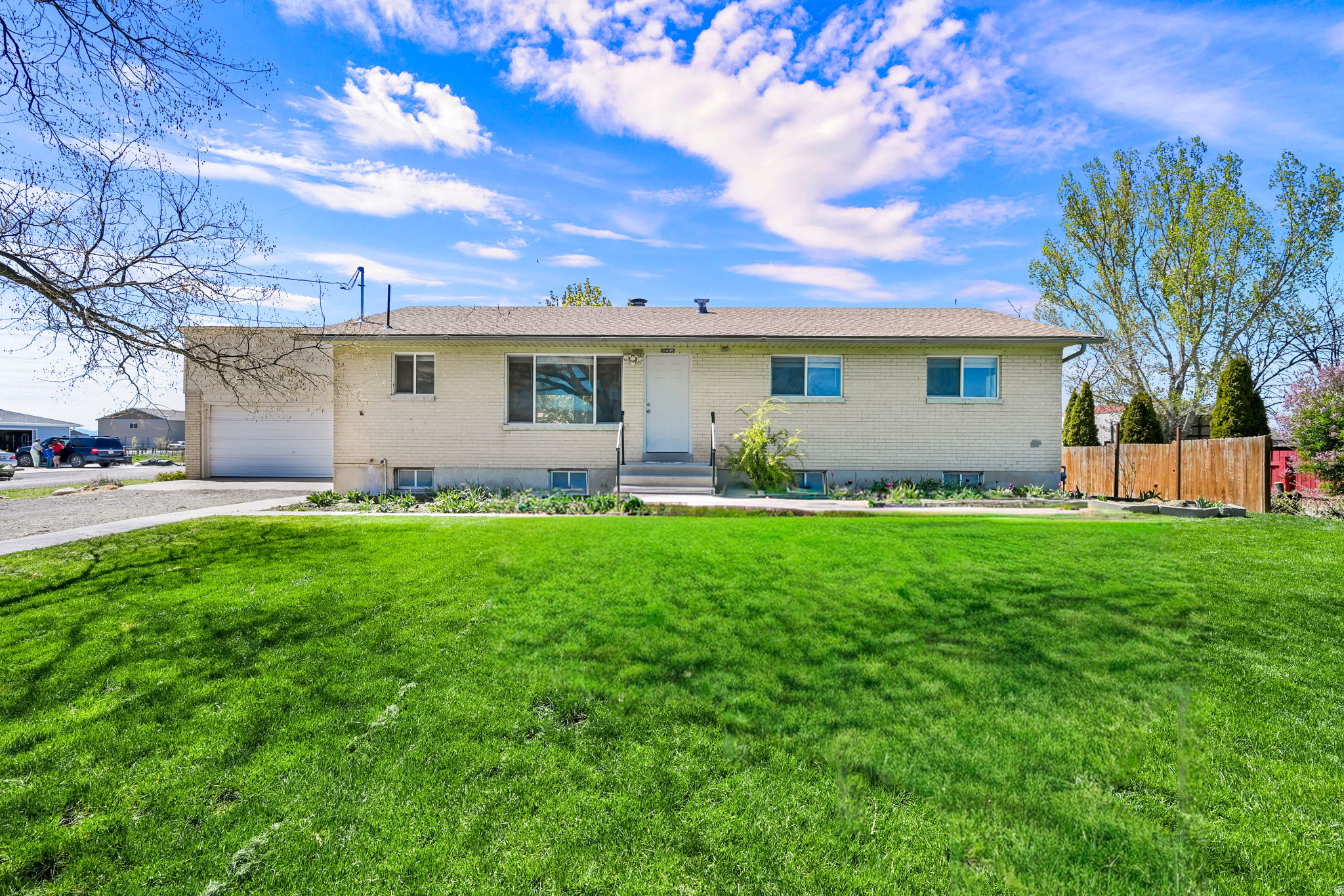 15495 N 4400 W