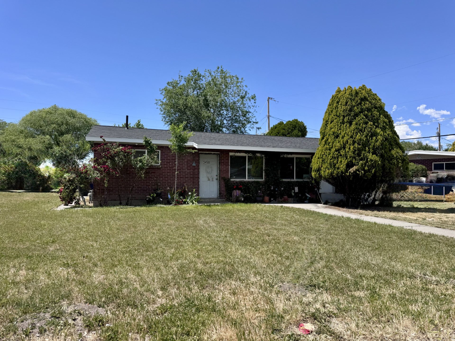 3448 S MAPLE WAY