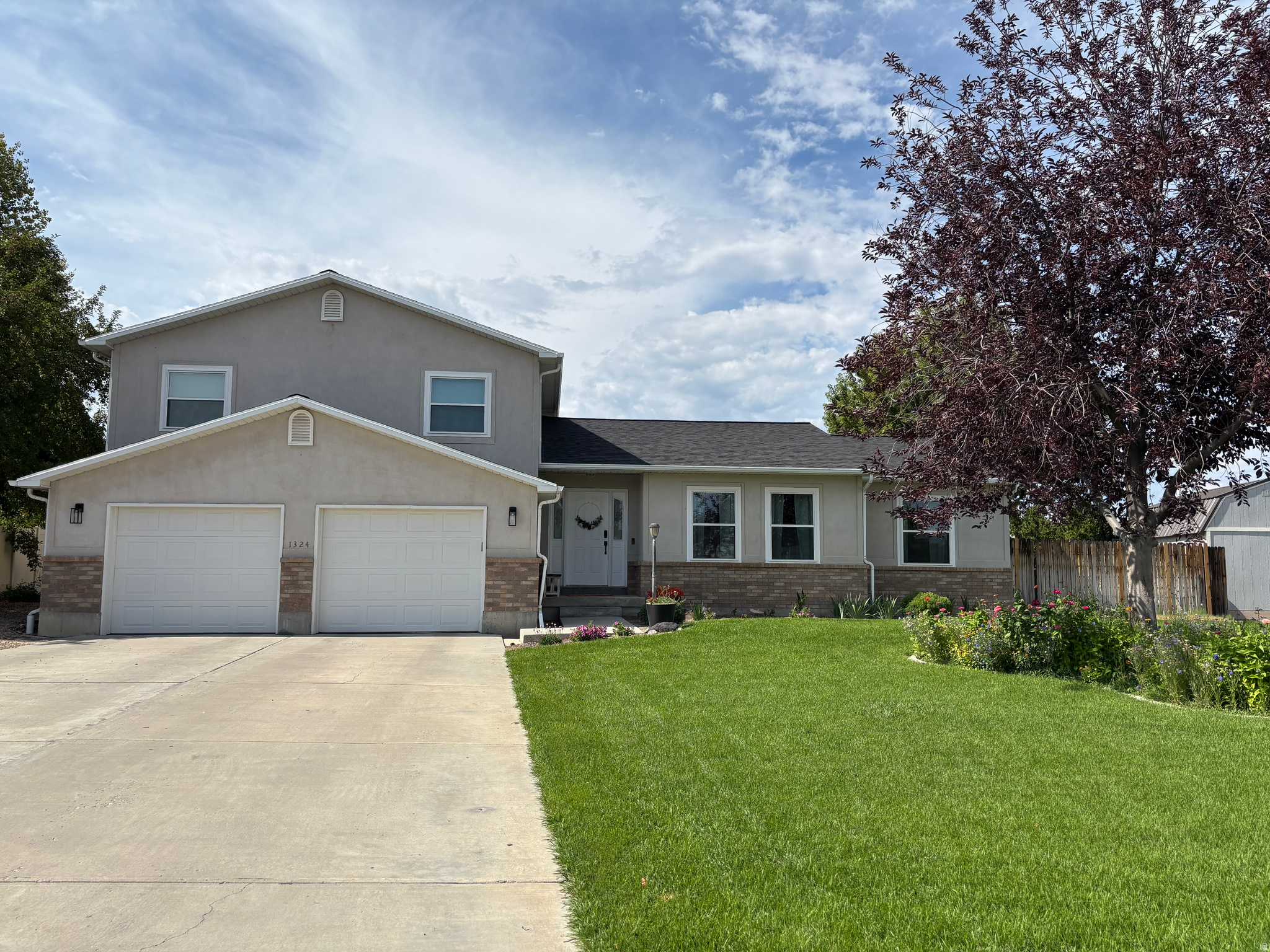 1324 W RAINTREE  #44