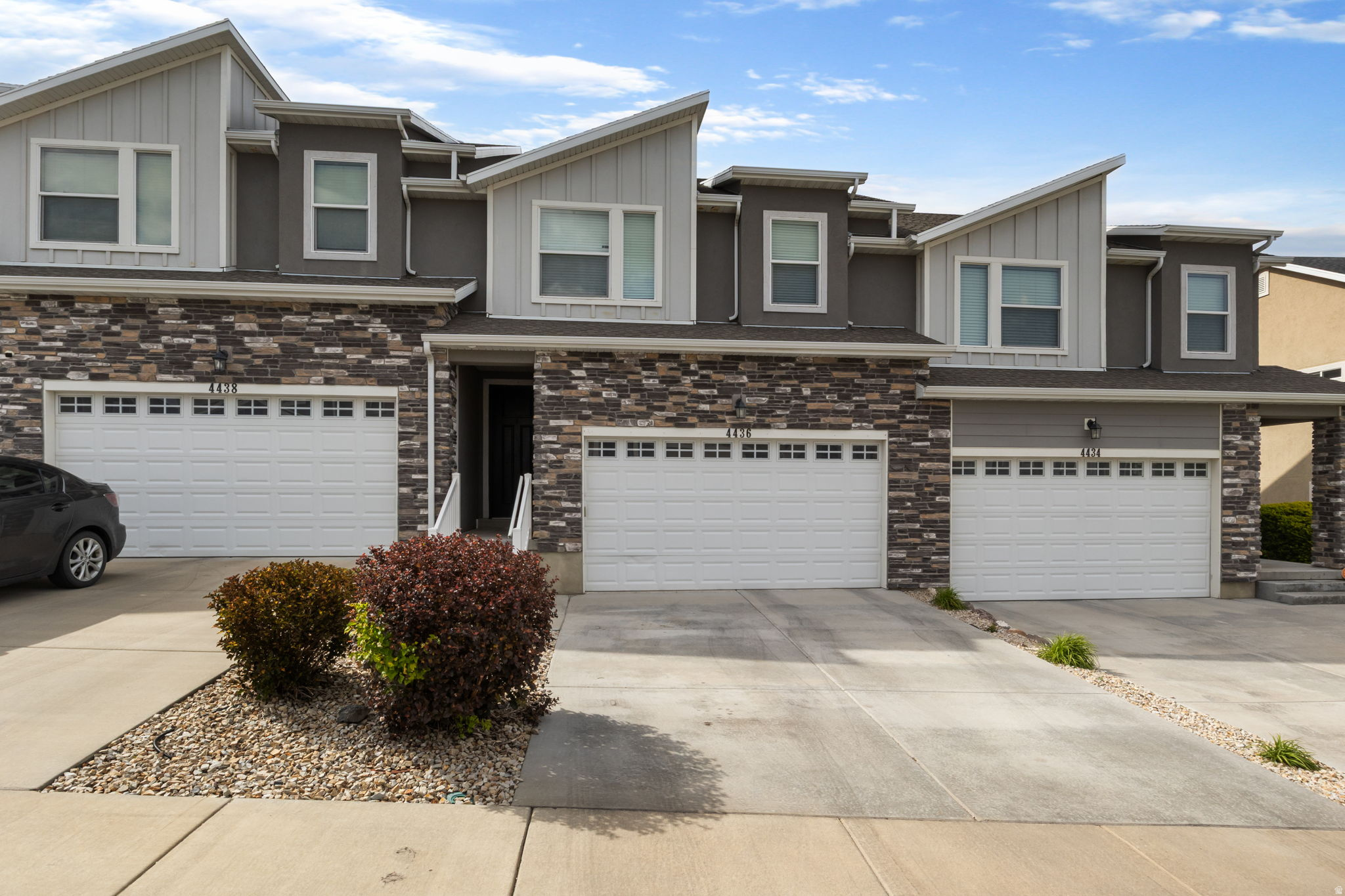 4436 W HILL SHADOW WAY