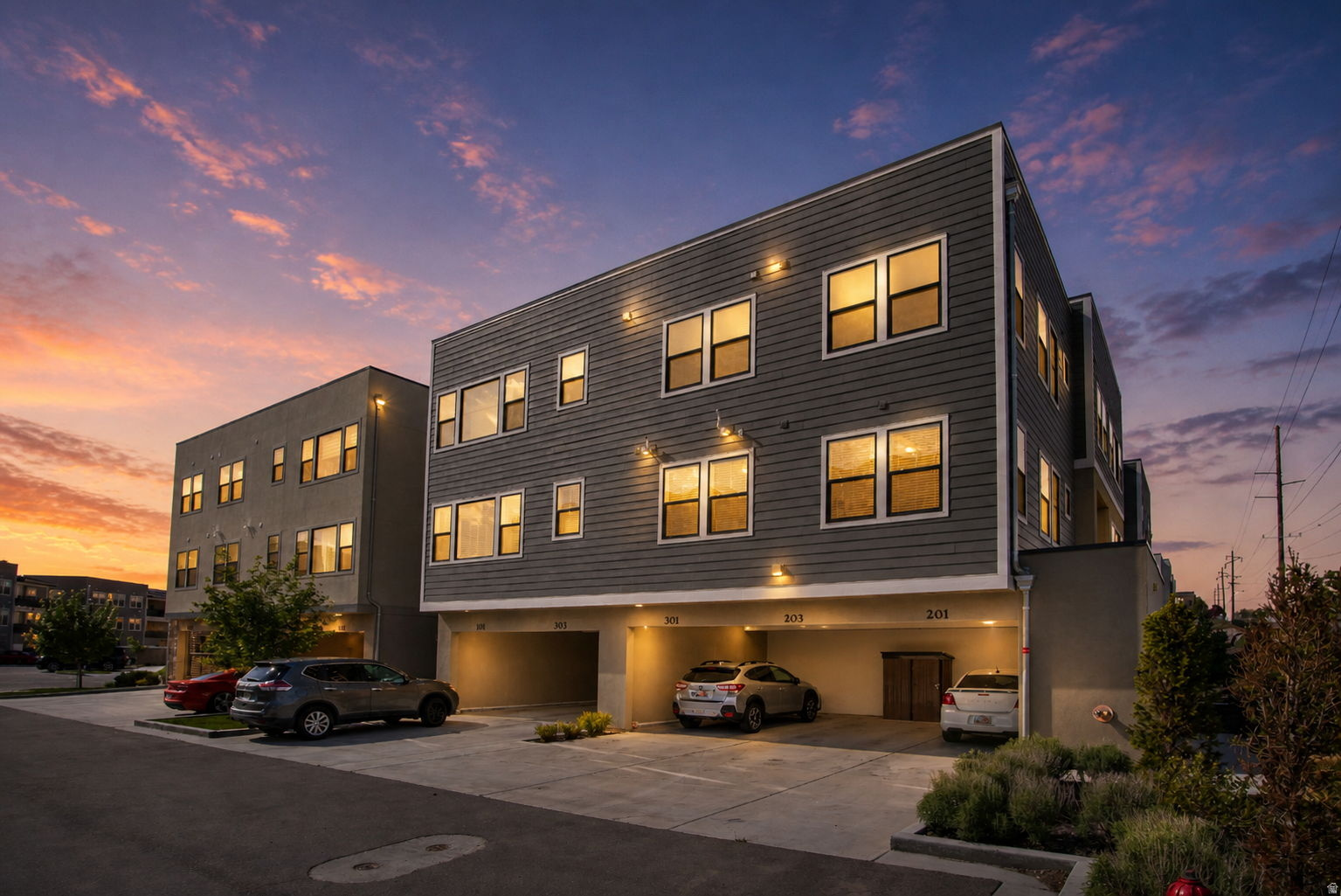 8378 S IRIS LUMI LN #203