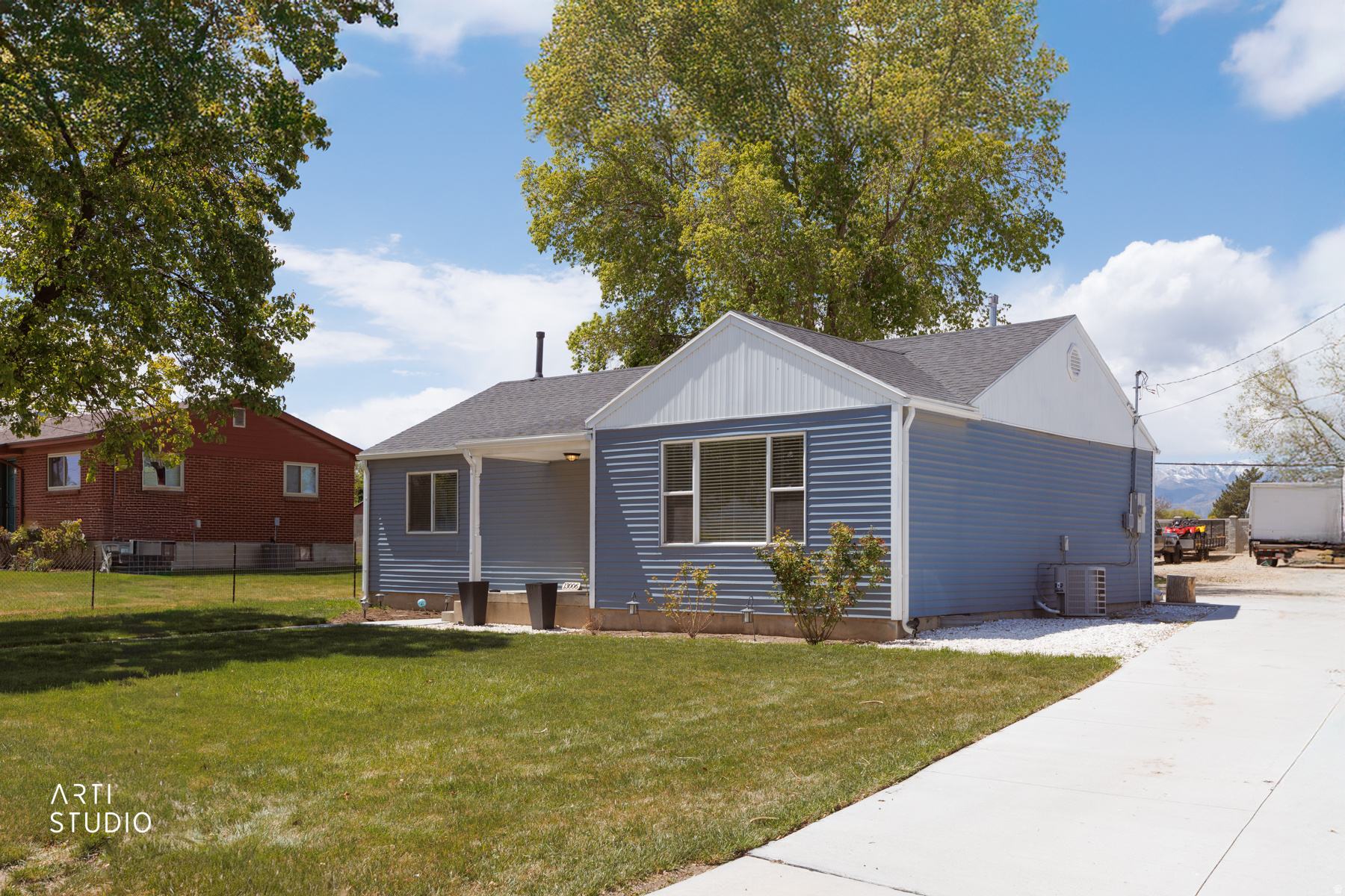 Photo 2