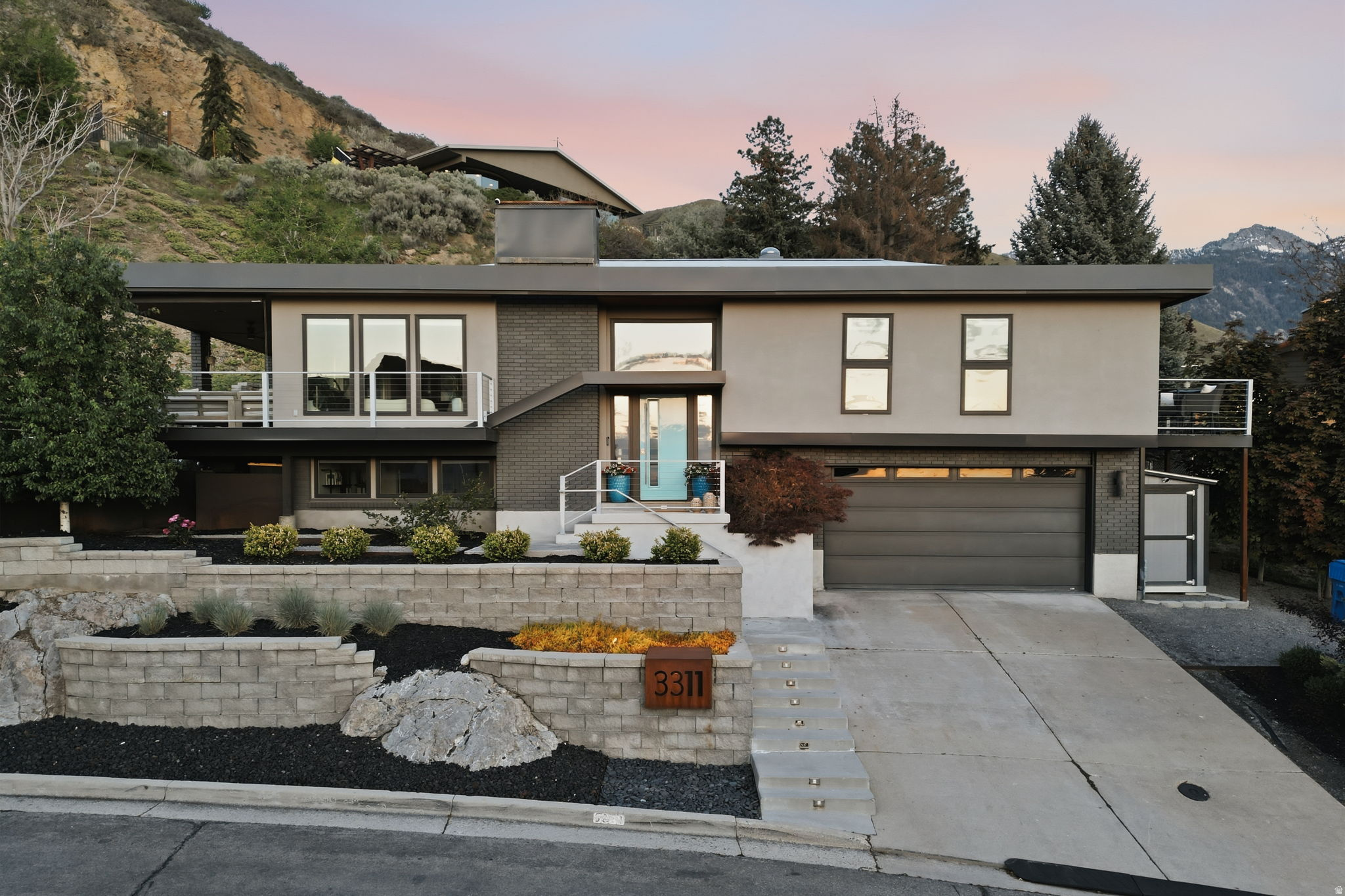 3311 S MONTE VERDE DR
