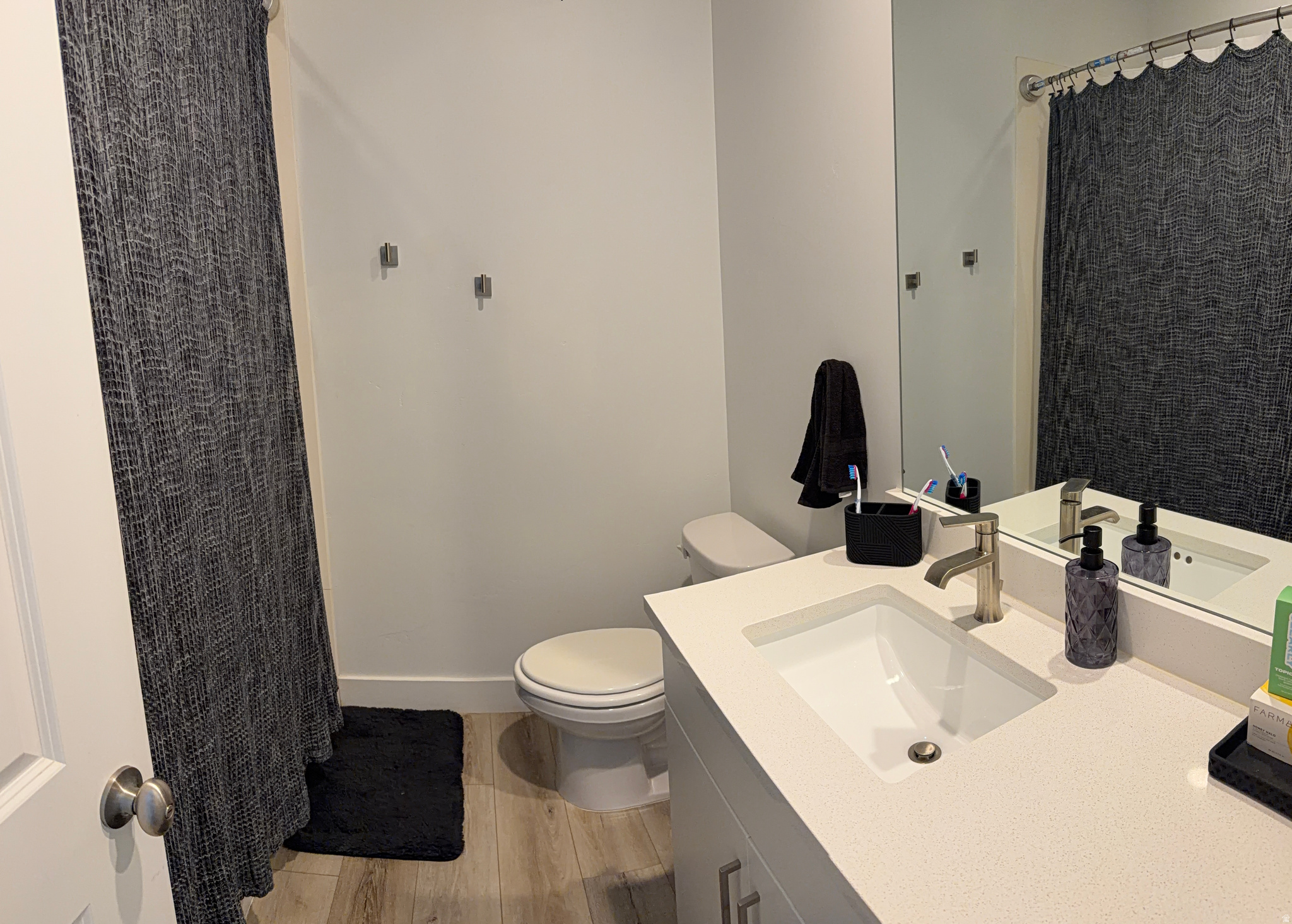 Photo 3