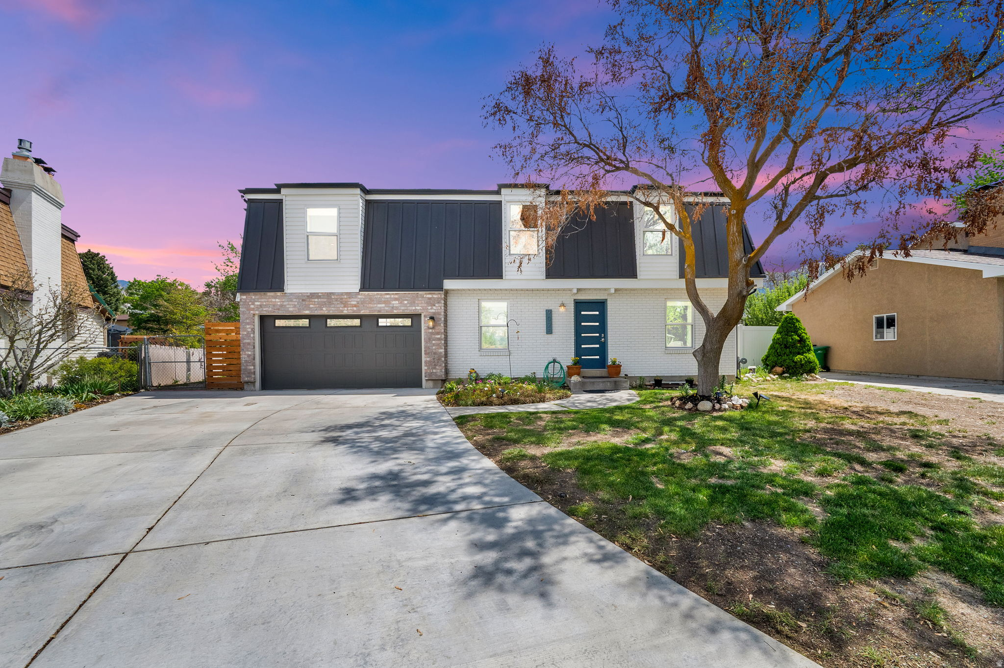 9025 S BONNET DR
